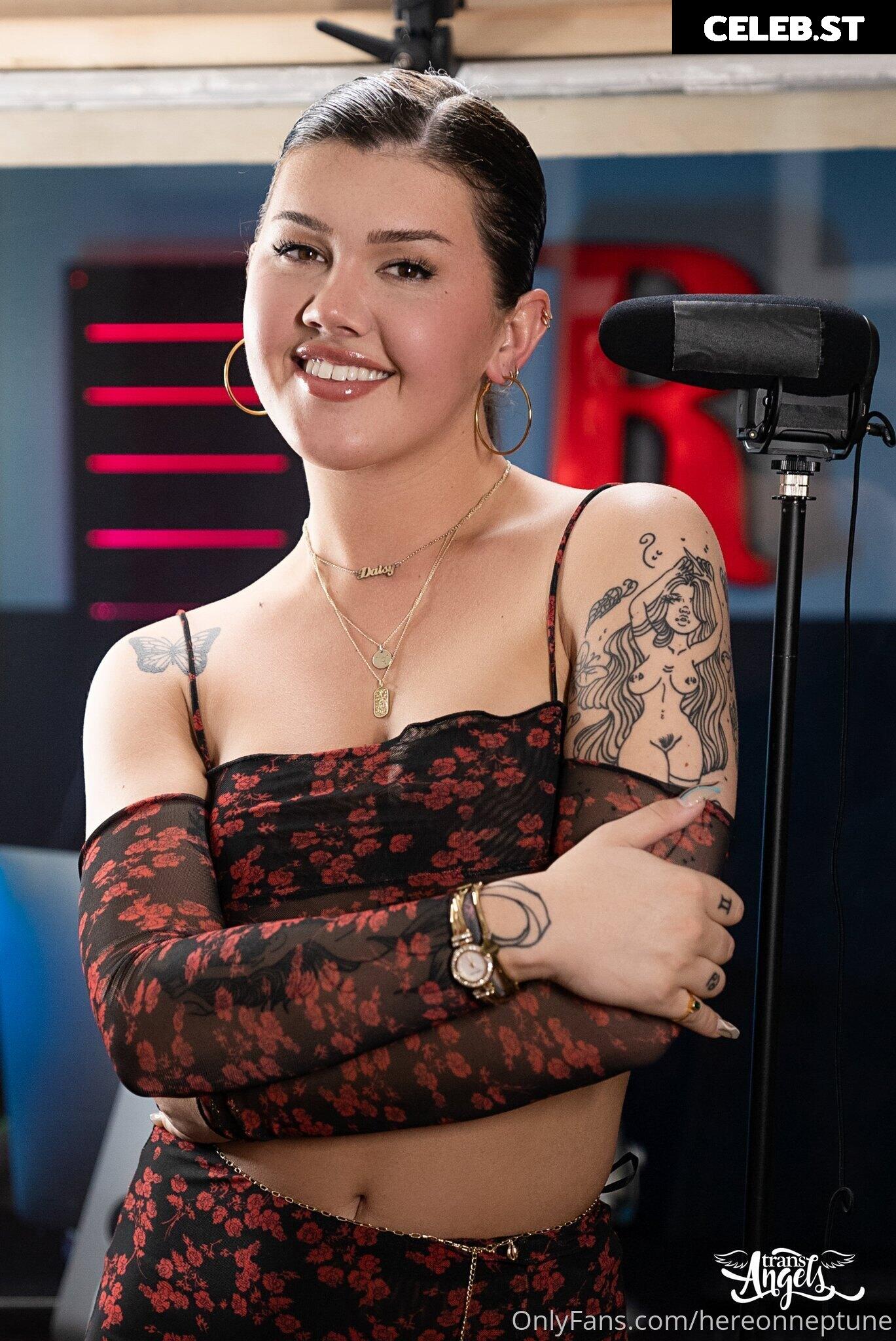 Daisy Taylor Image 12490733