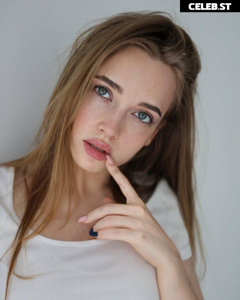Anastasia Sinitsyna (myladyanastasia) Image 12490208