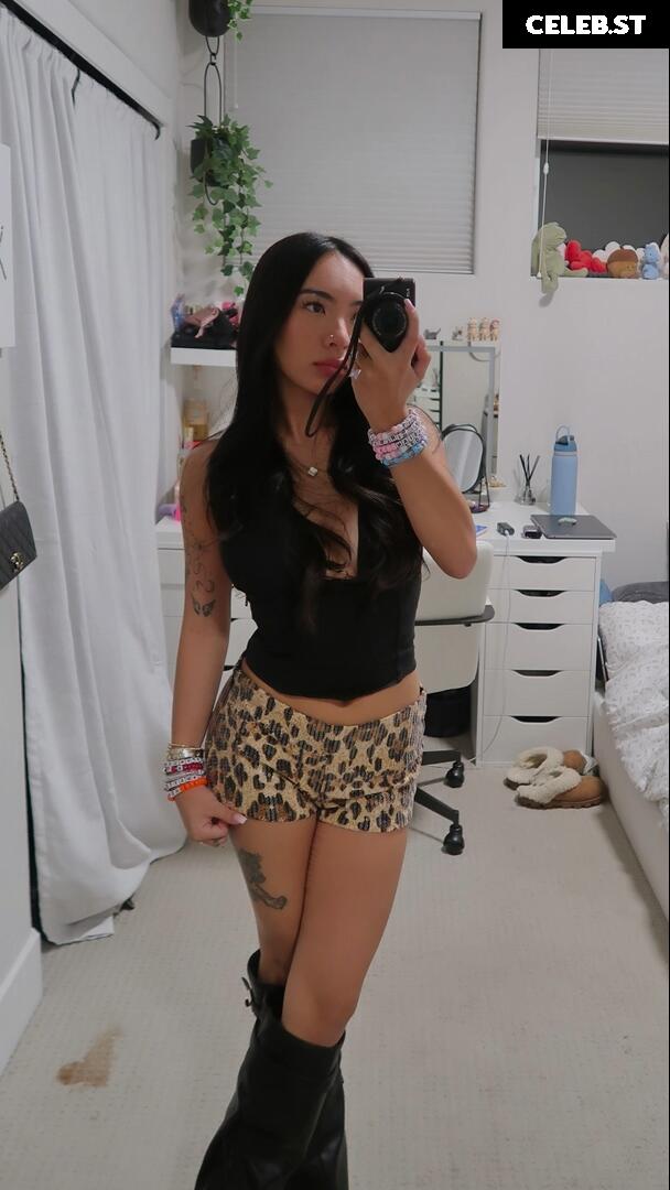 lilkasian / haleyy.nguyen Image 12485363