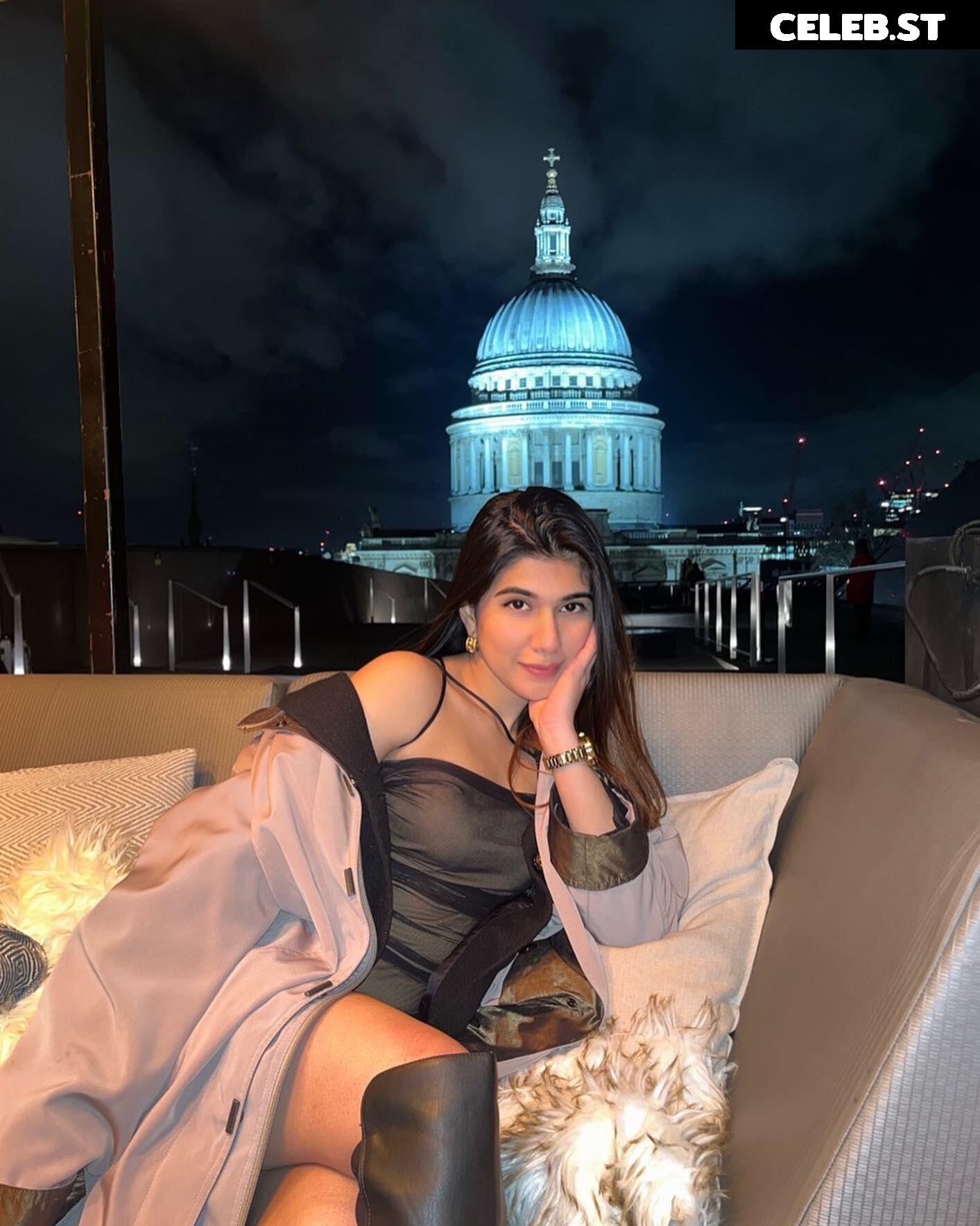 baddiejuu Image 12487313