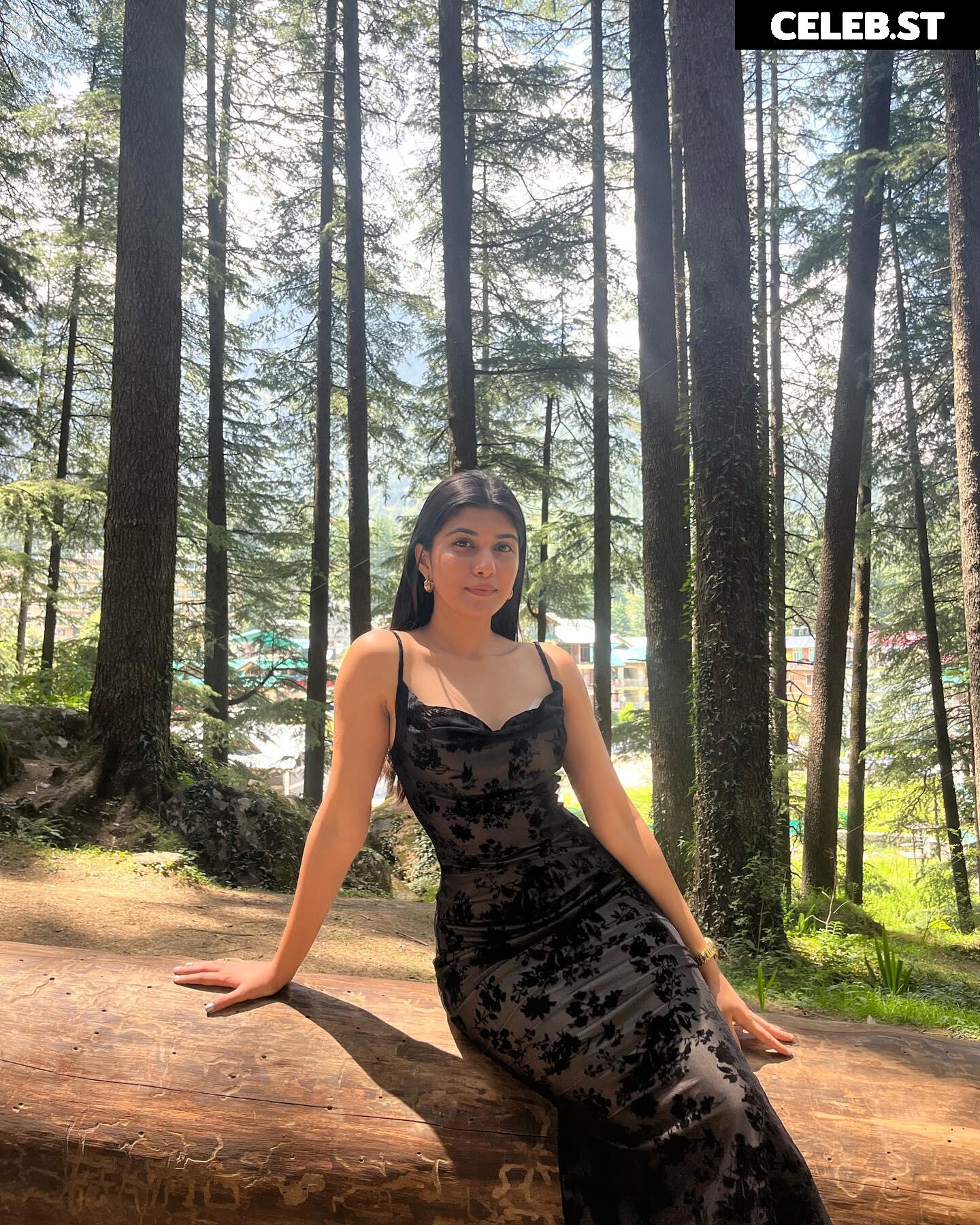 baddiejuu Image 12487315