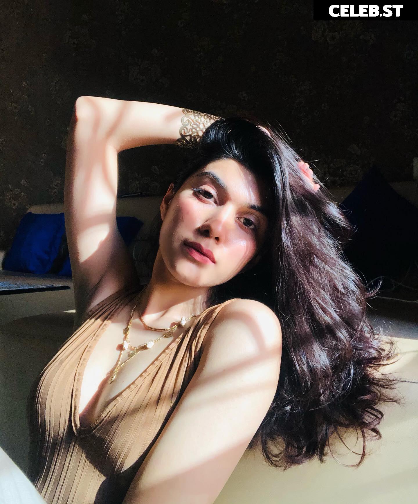 baddiejuu Image 12487308