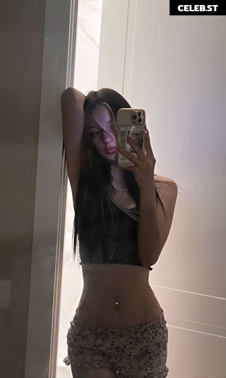 d_gallavichh - Daryana Image 12487288