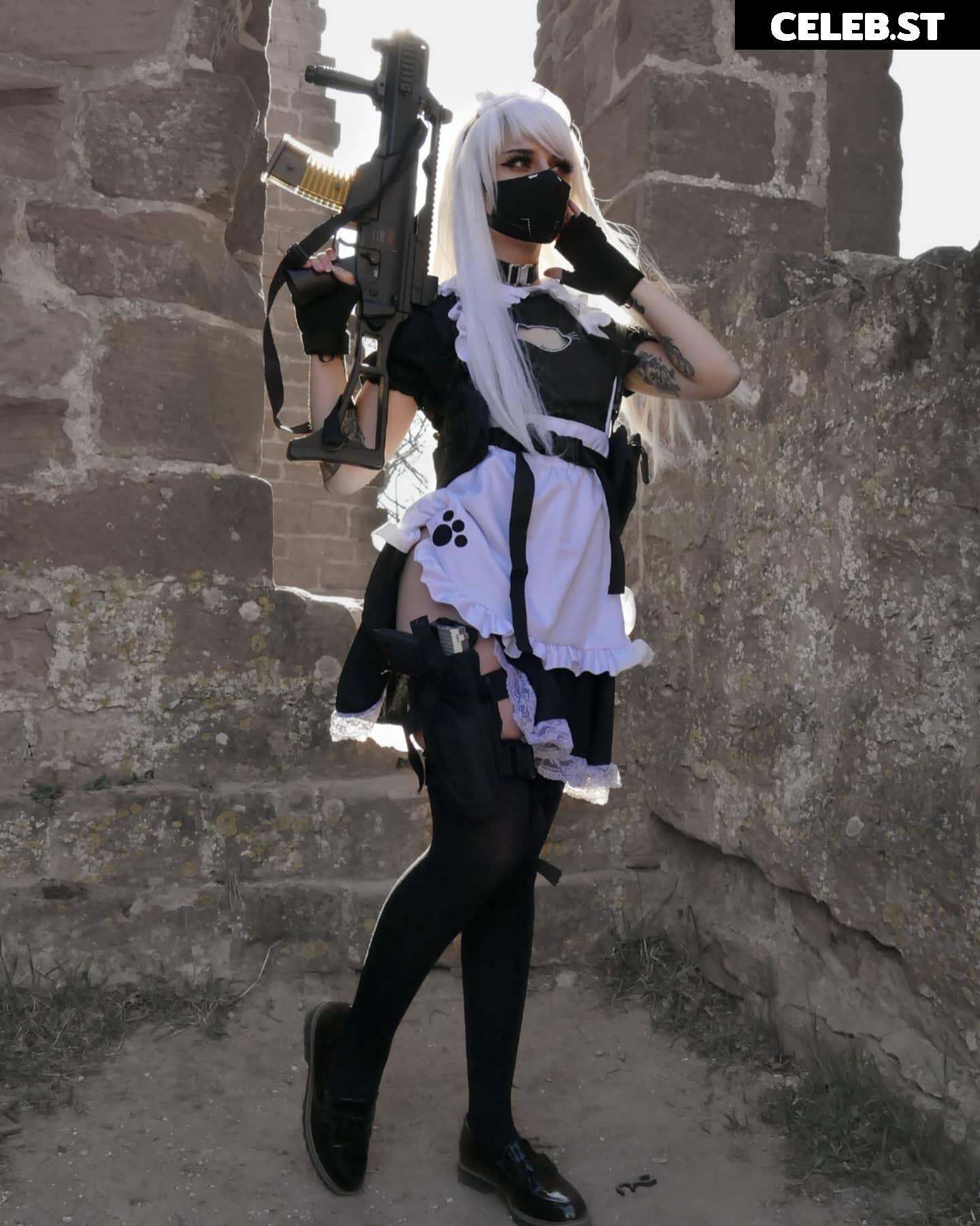 Cata Leyah / cata.leyah / cataleyah_ / leyahcata Image 12480508