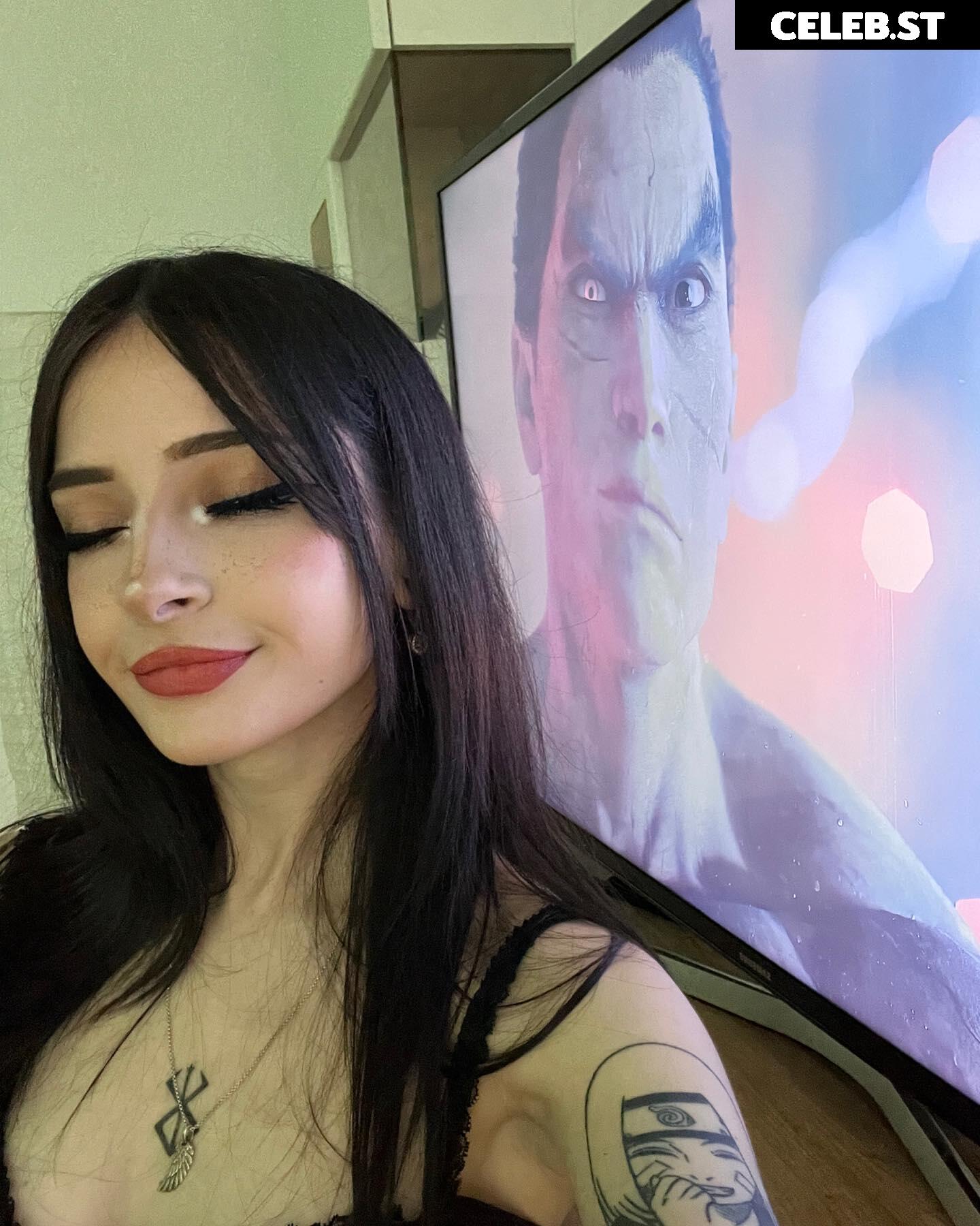 Cata Leyah / cata.leyah / cataleyah_ / leyahcata Image 12480570