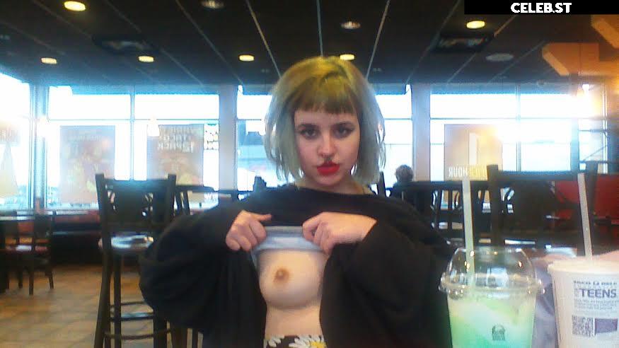 Molly Soda Image 12480461