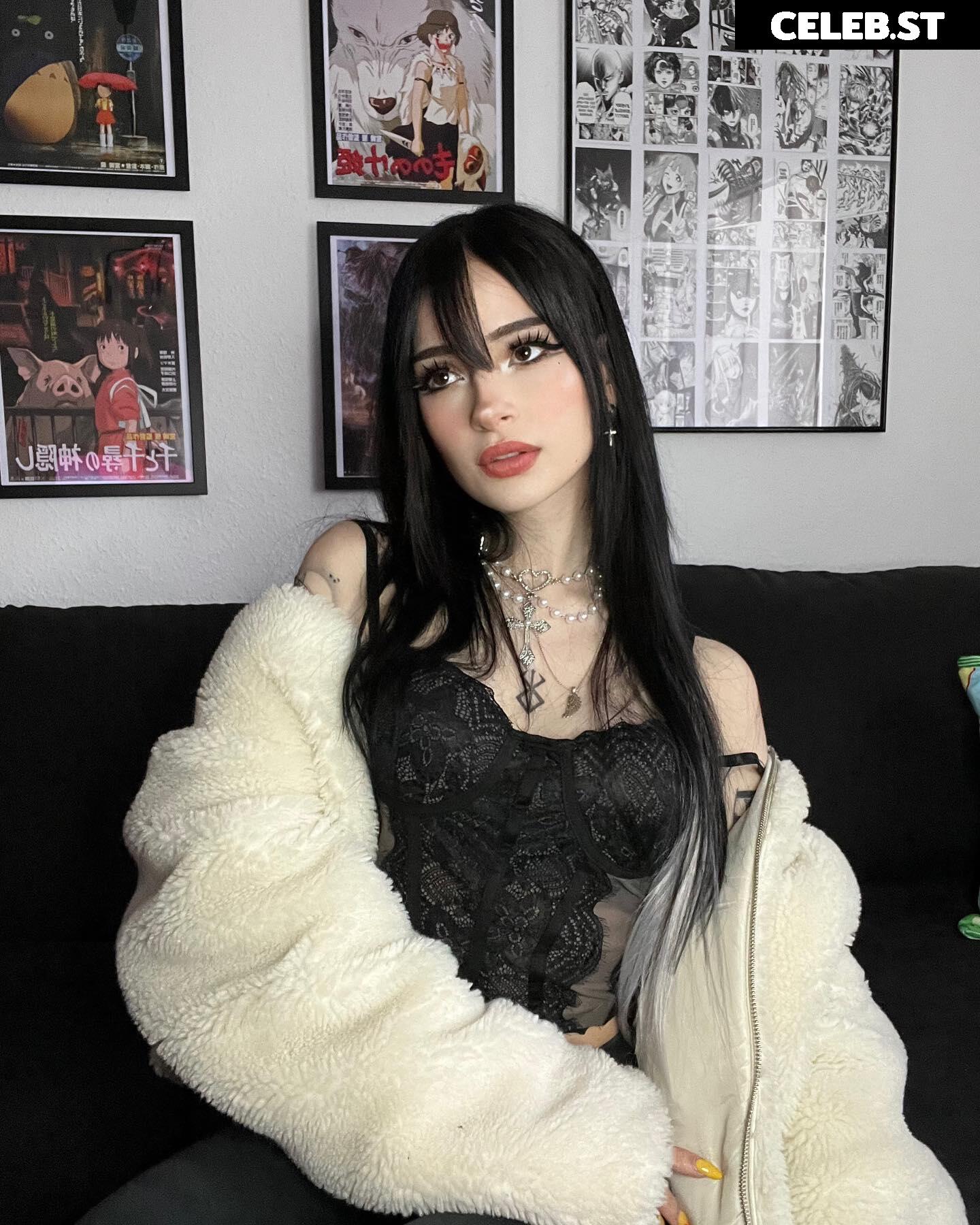 Cata Leyah / cata.leyah / cataleyah_ / leyahcata Image 12480620