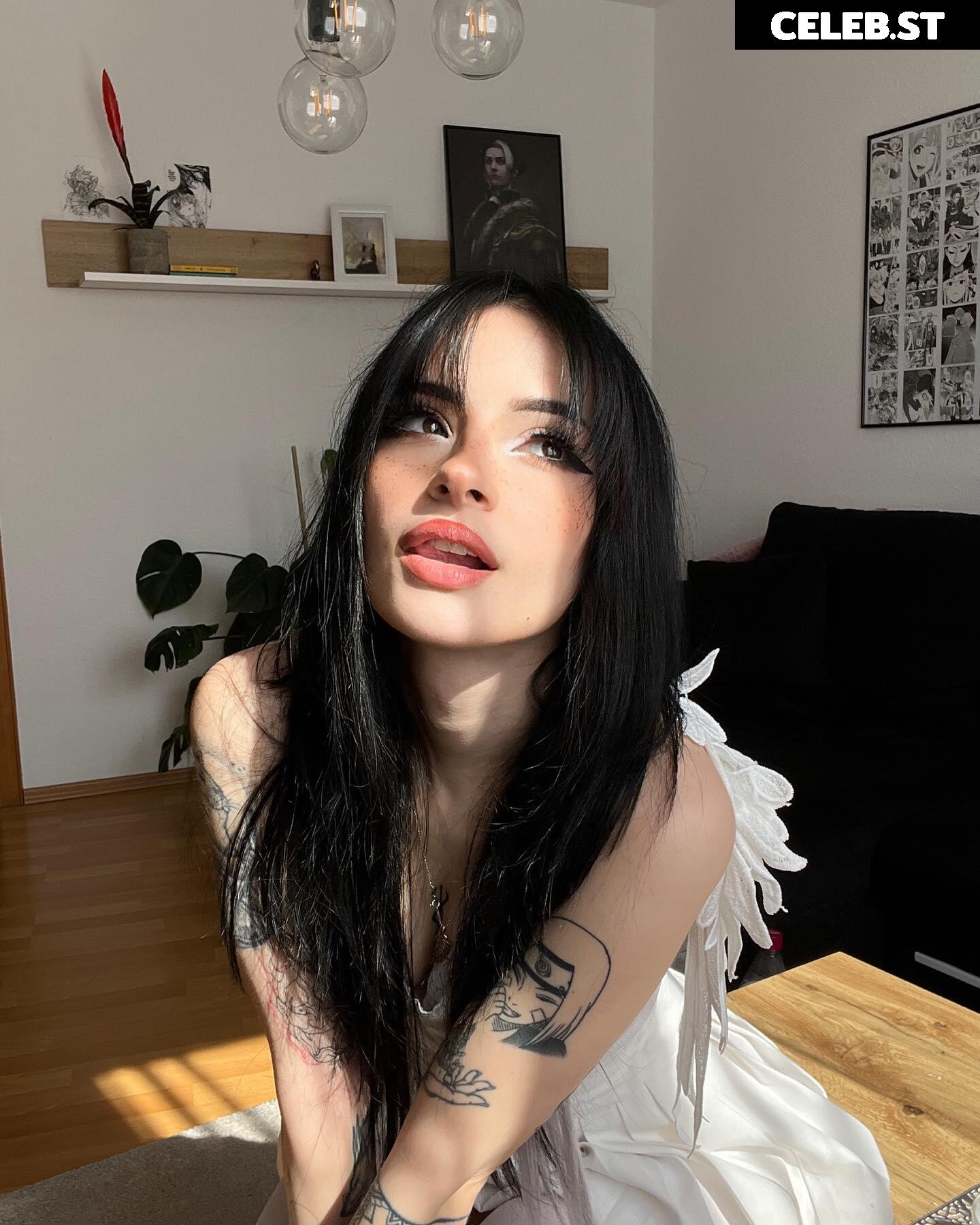 Cata Leyah / cata.leyah / cataleyah_ / leyahcata Image 12480616