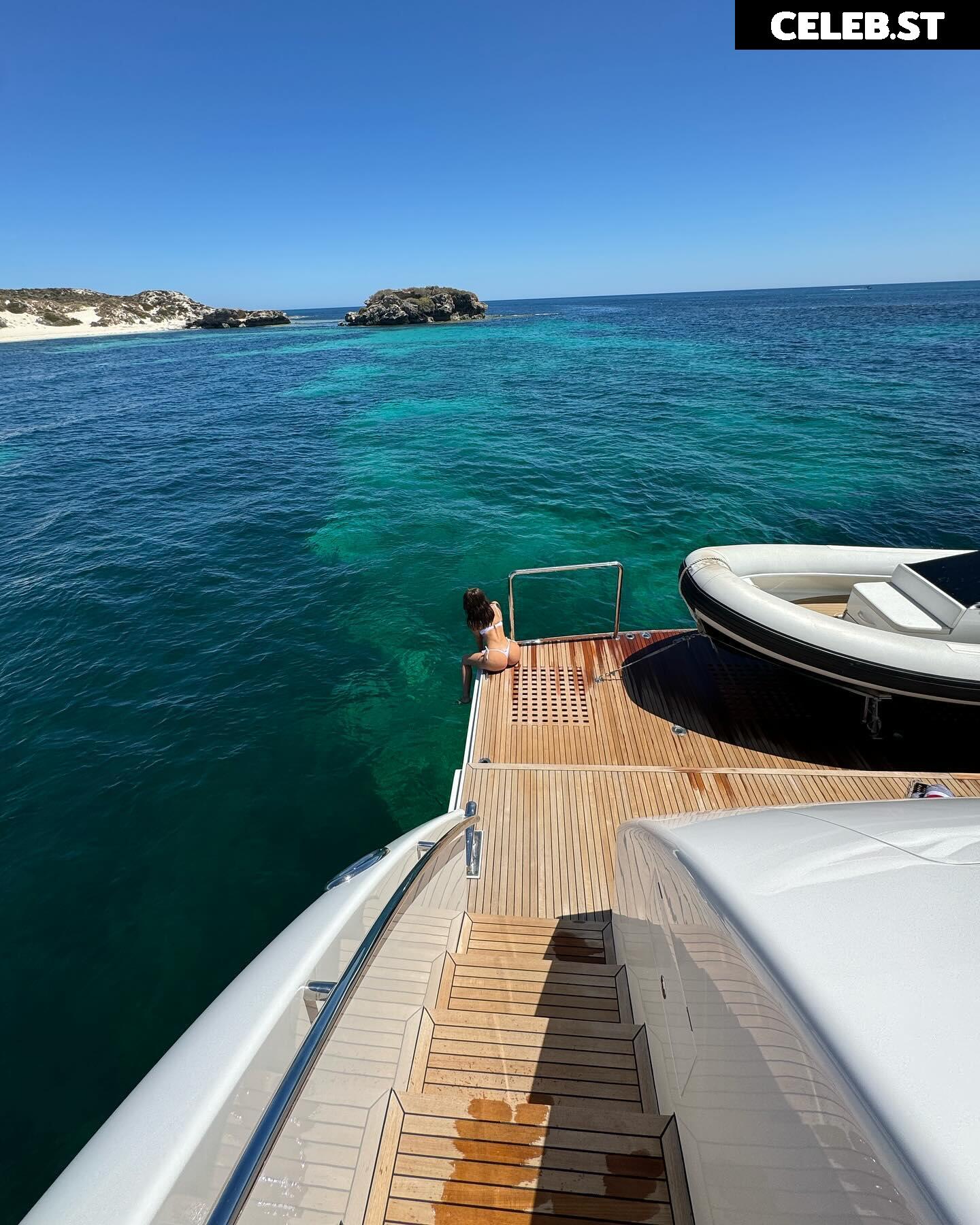 Mikaela Testa / @mikaelatestaa / @mikkimouse404 Image 12480286