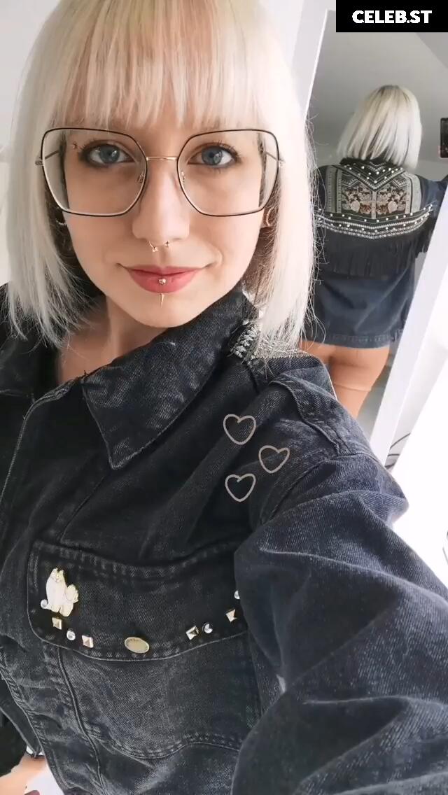 Methvespertine aka Tiffany Methuselah Image 12482907