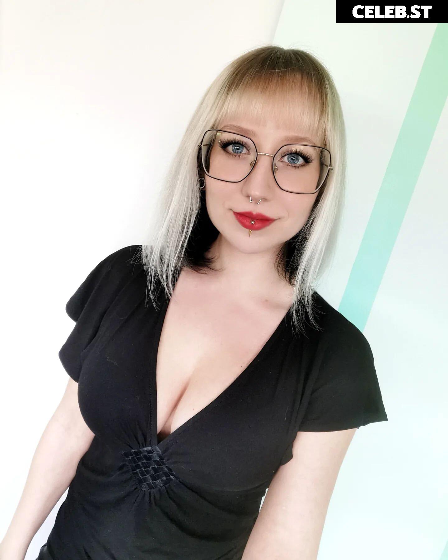 Methvespertine aka Tiffany Methuselah Image 12482872