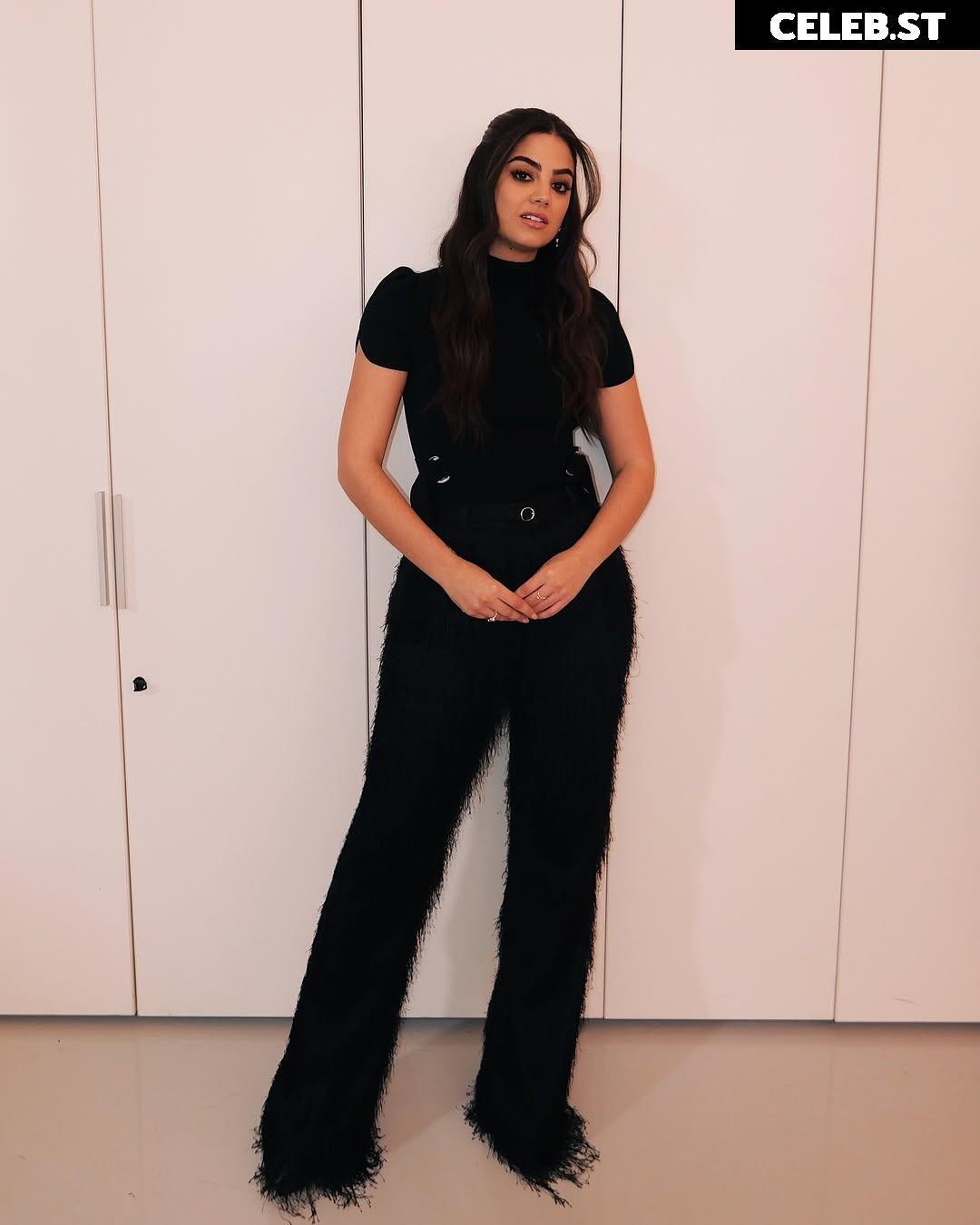 Sadie Laflamme-Snow Image 12489509