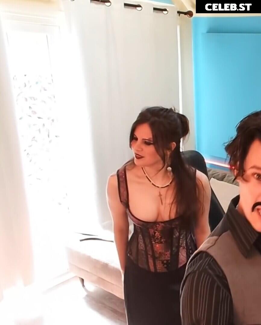 Amelia Rose Blaire / Amelia Rose Blaire Dechart / dechartgames Image 12358453