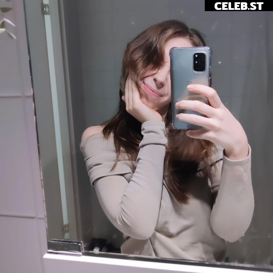 Alisa Image 12358687