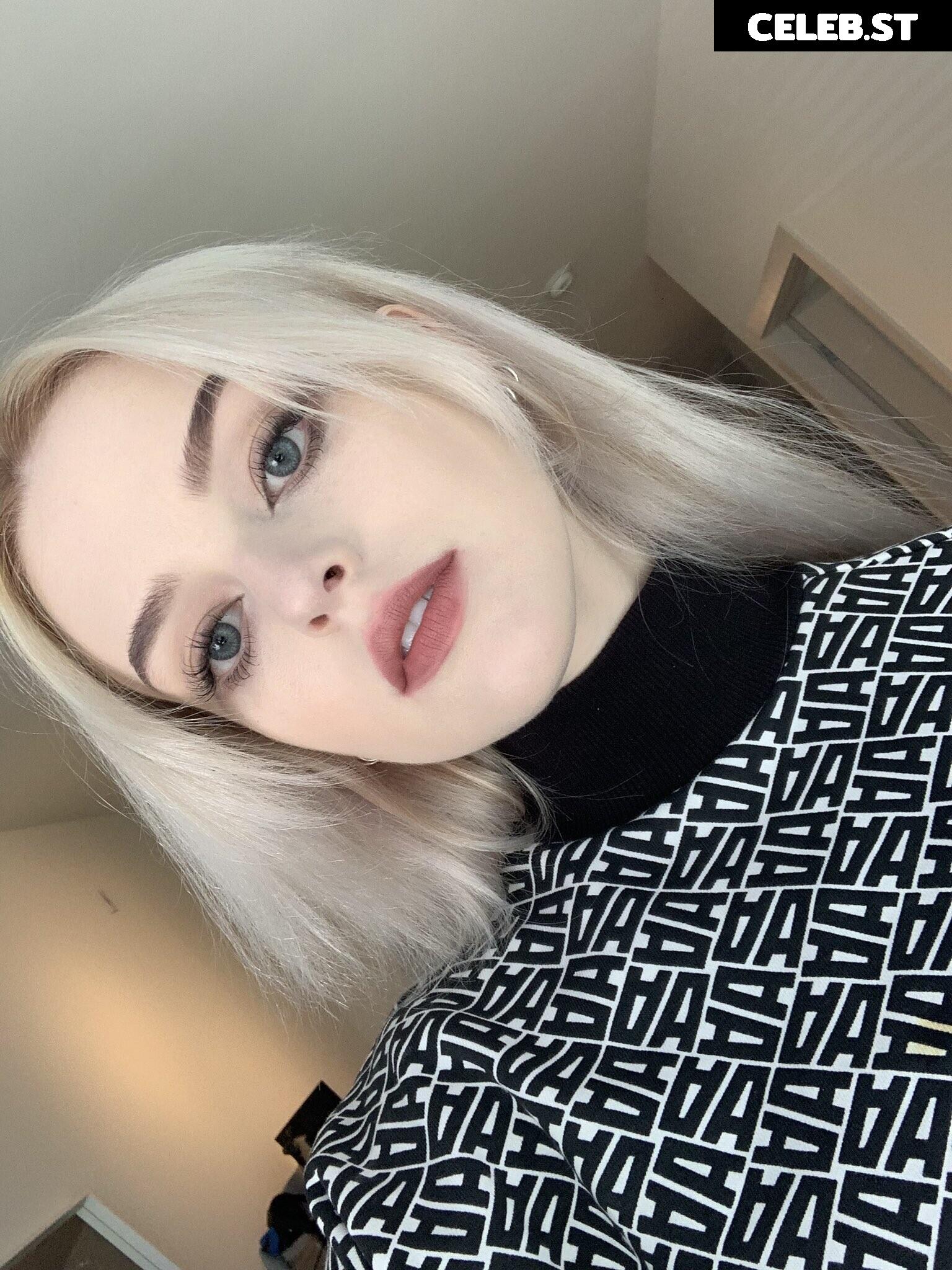 Fauxre Image 12358364