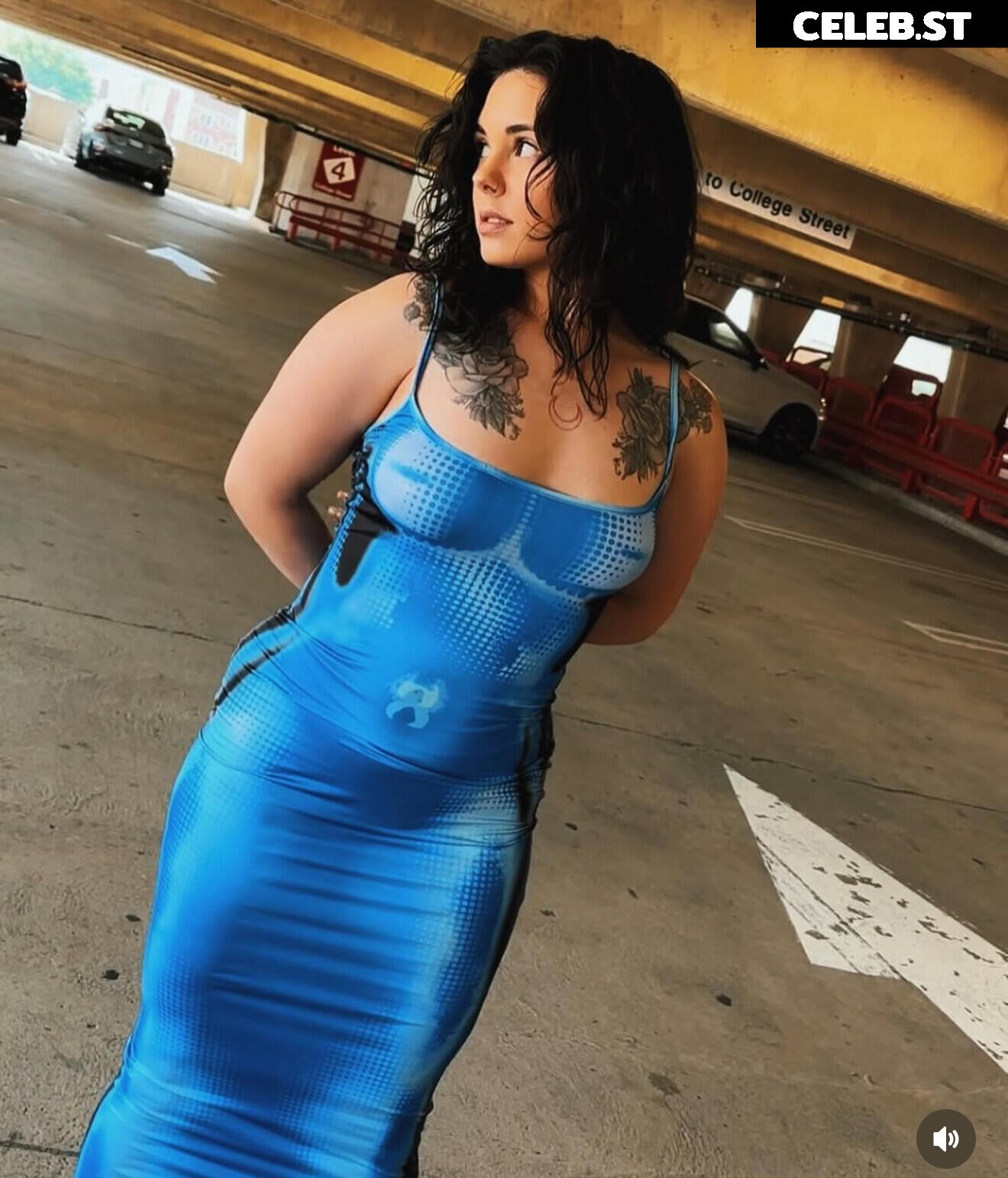 Jackie tomasulo / jackiestacksthejacksons / Squatwithjackie Image 12355861