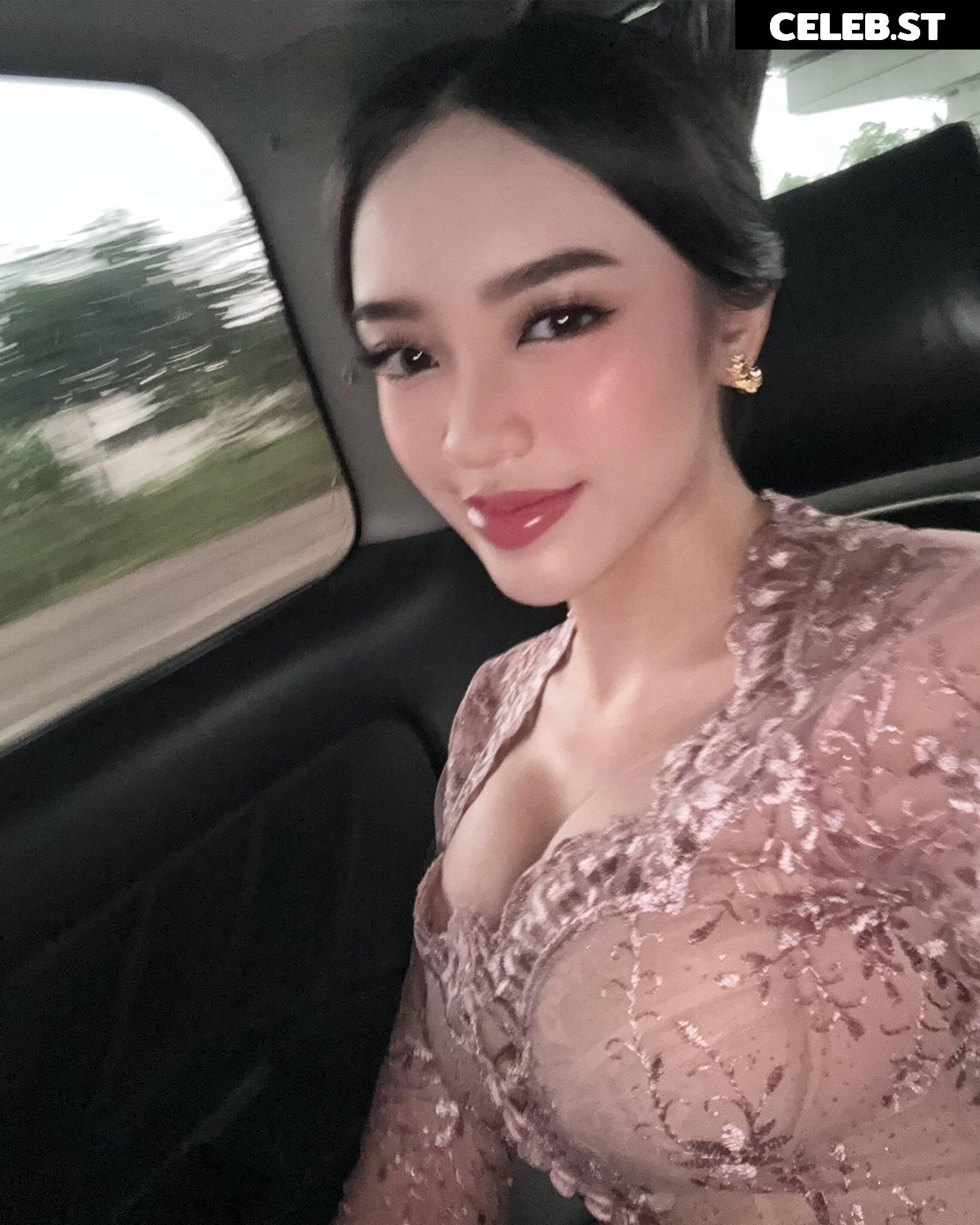 Amanda Zahra/aamandazahra/princess.kinoi Image 12355035