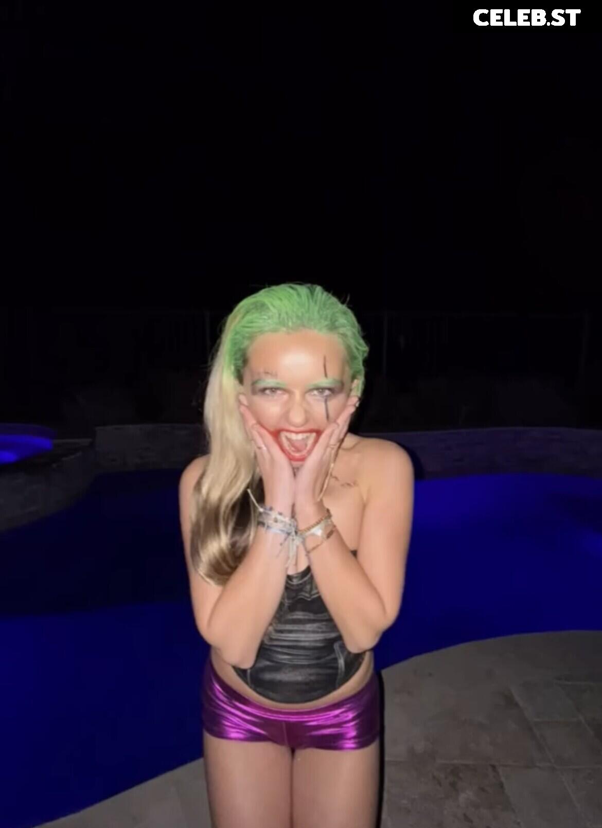 Thalia Hamidi Image 12354511