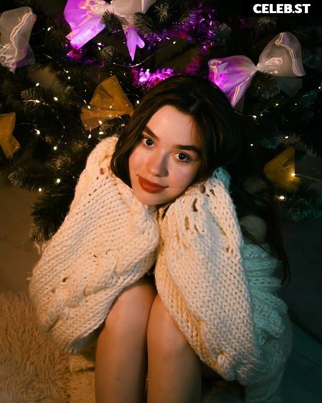 Mariia / m_lizz_ Image 12354540