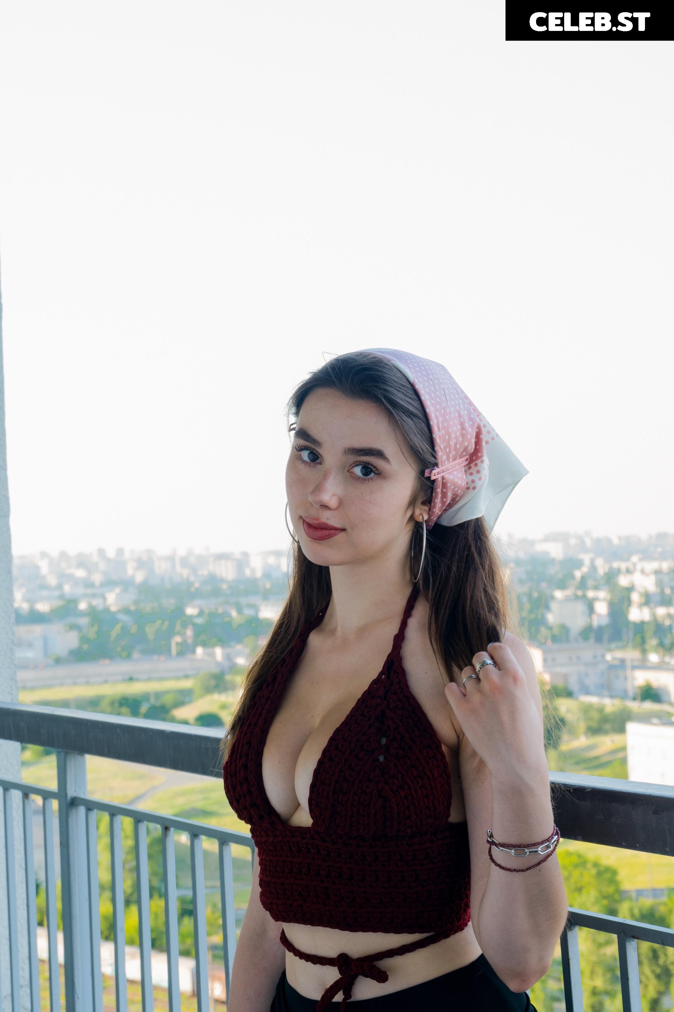 Mariia / m_lizz_ Image 12354634