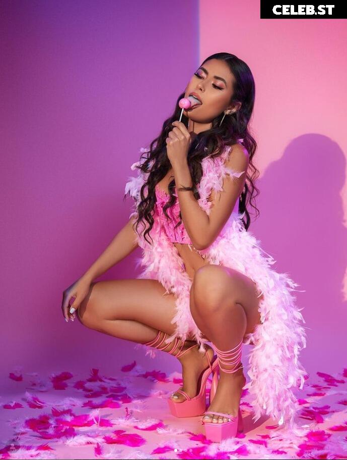 Florence Mueller aka flomoneyy Image 12354036