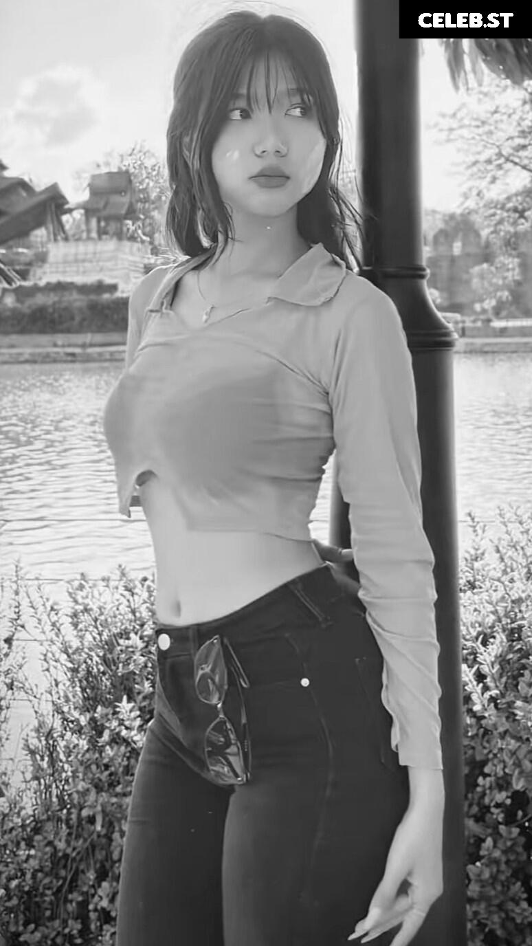 Eaint Hmu Paing (eainthmupaing01) Image 12351581