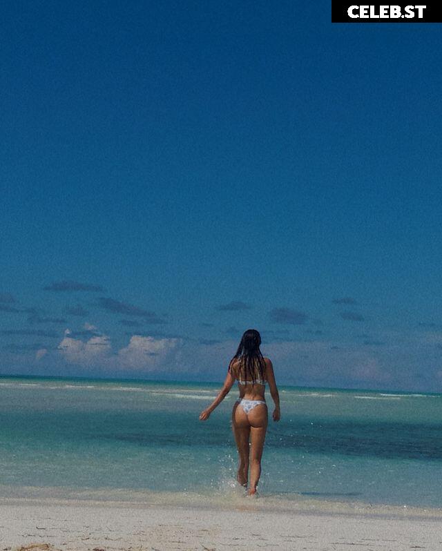 Juliana Herz Image 12353982