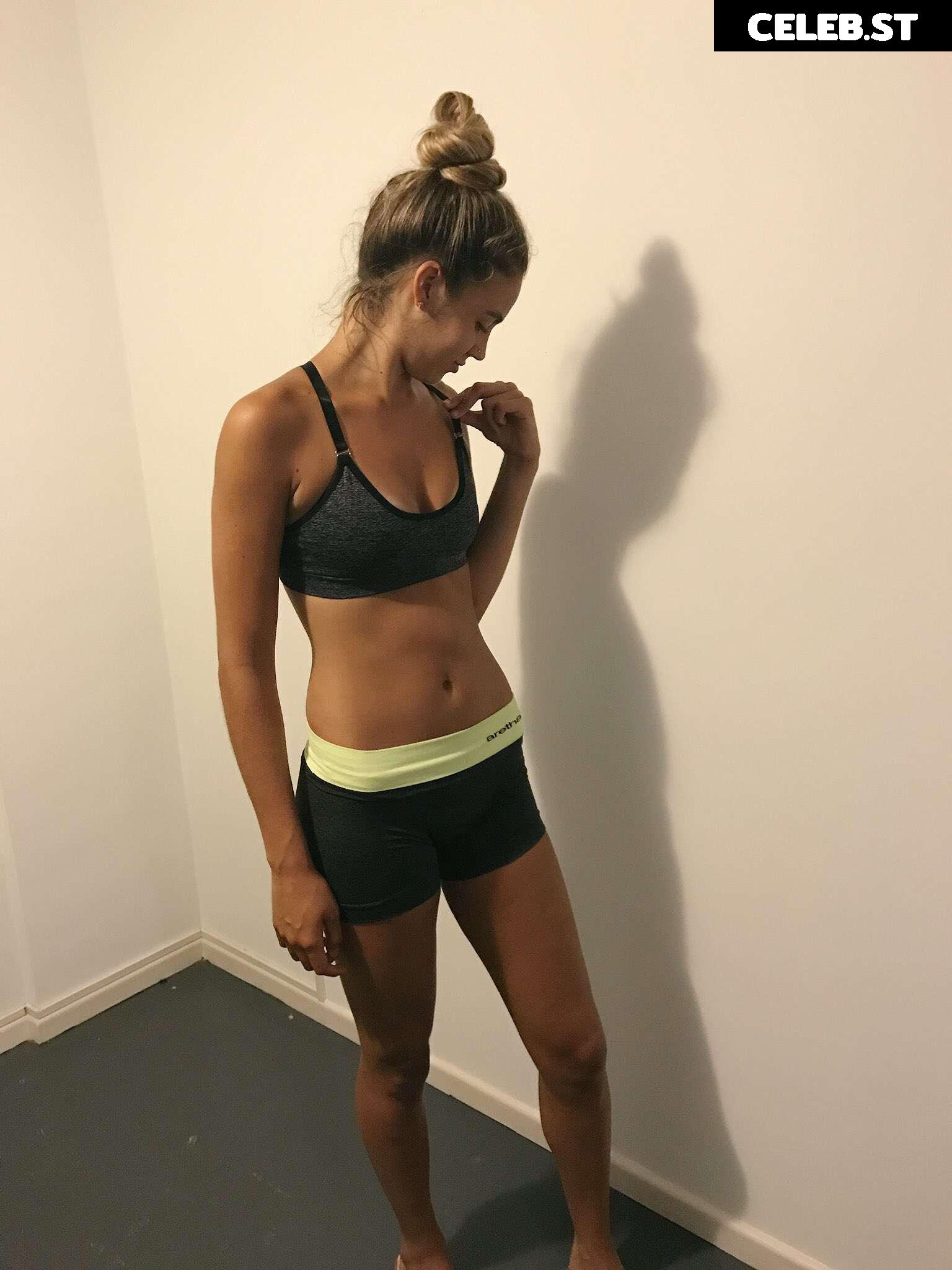 Elina Rodríguez, volleyball player Image 12353750