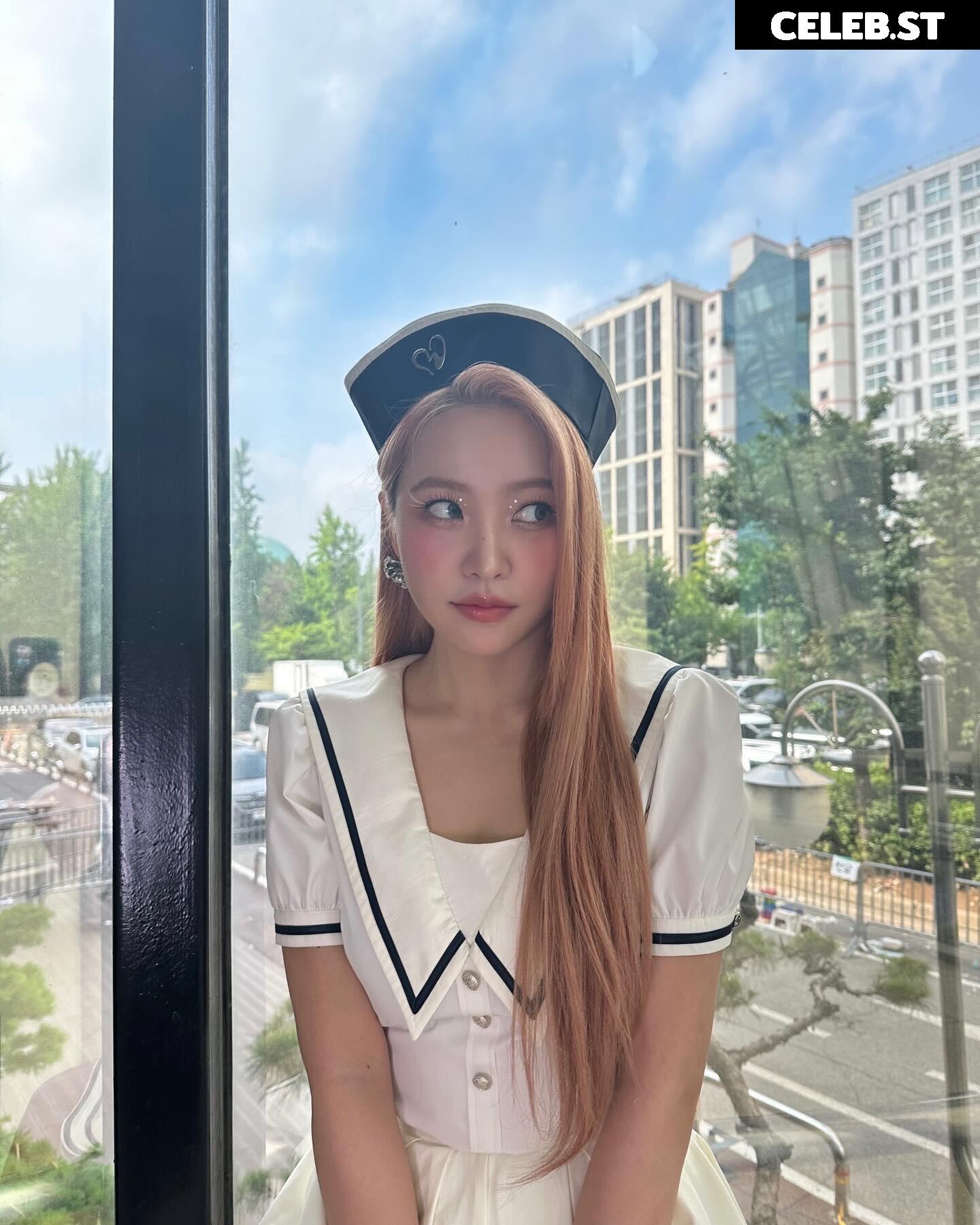 Kim Ye-rim (Yeri - Red Velvet) Image 12353022