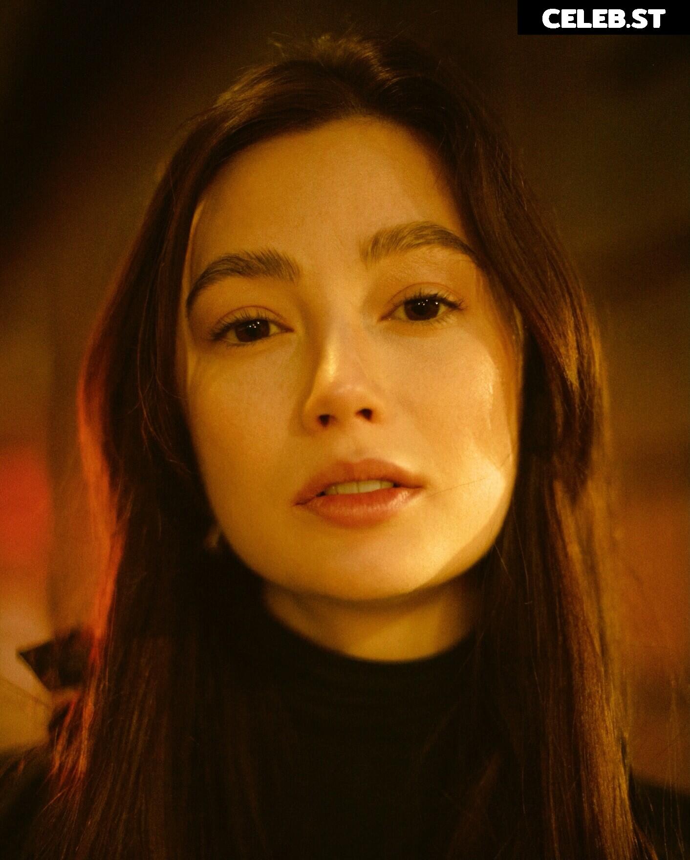 Marina Mazepa Image 12352980