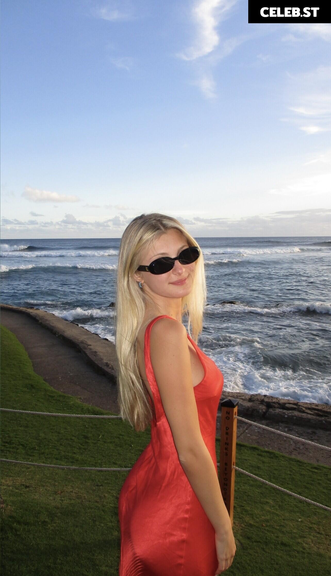 Su Yardimci (BoutineLA model) Image 12361074