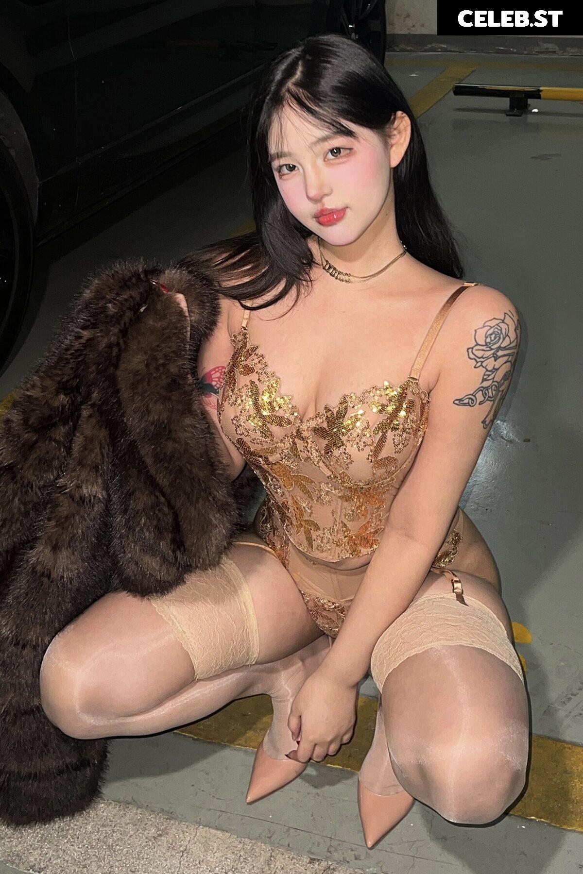 ice_xiaoyu / ice嬣 / 小U优优子 / 小优 / 小宇 / cuteee.17 Image 12348995