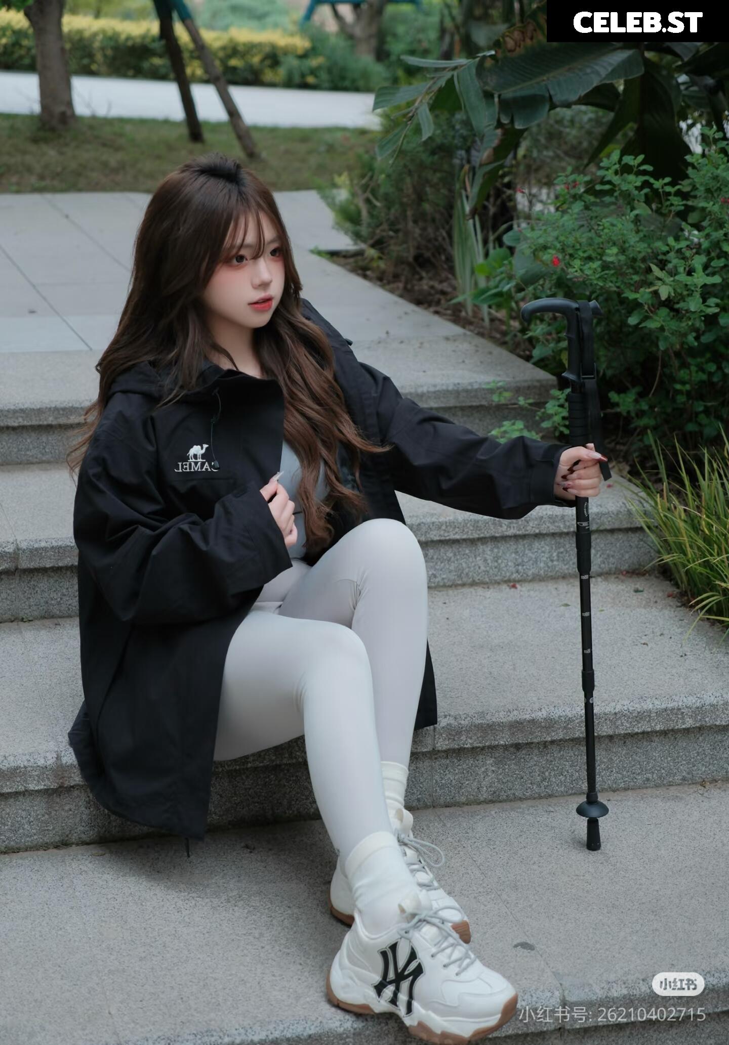 Xiaomaokunkun2 (小猫困困 / 小猫困困教主) Image 12348873