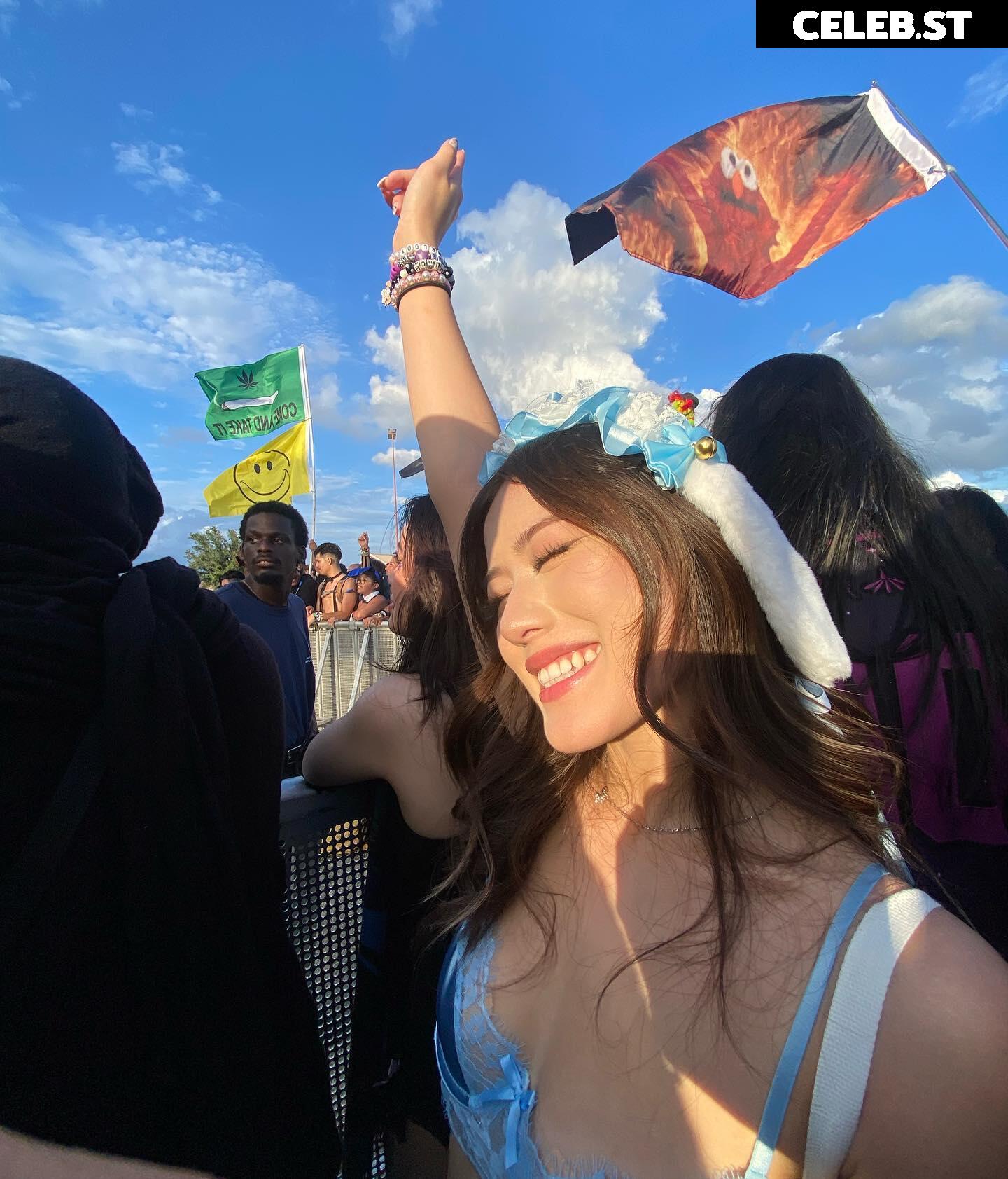 Celia Tran / @celia.b.tran Image 12344374