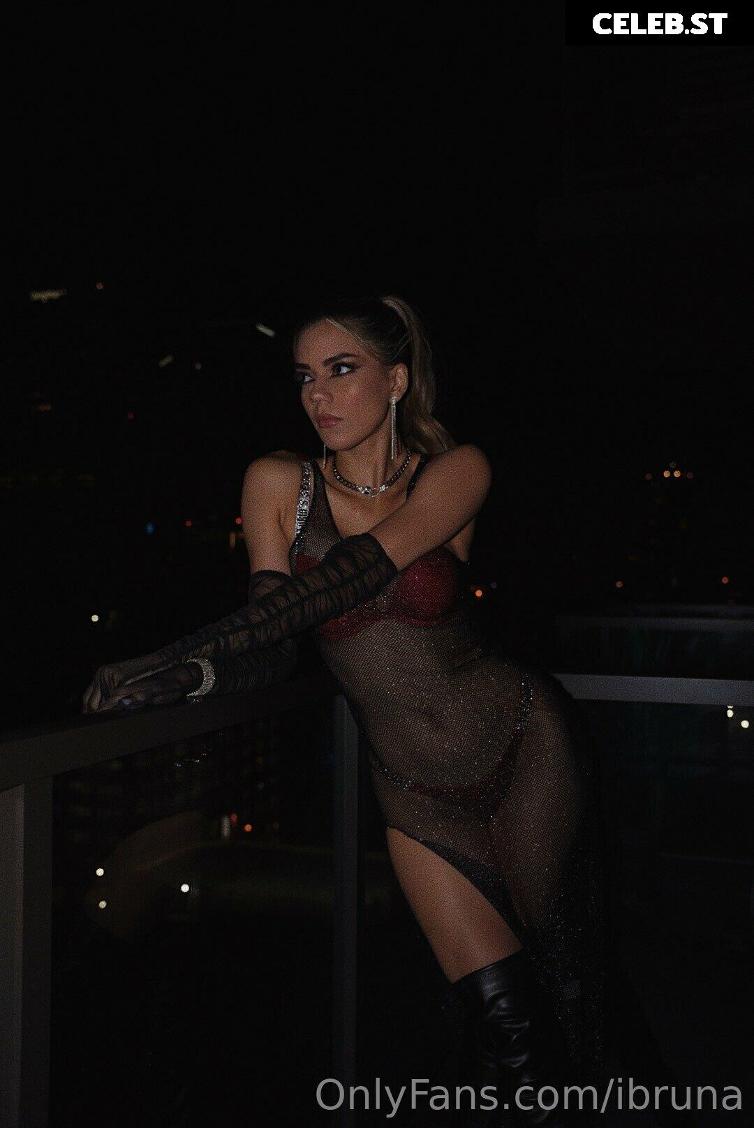 ibruna / Bruna Aragão Image 12341103