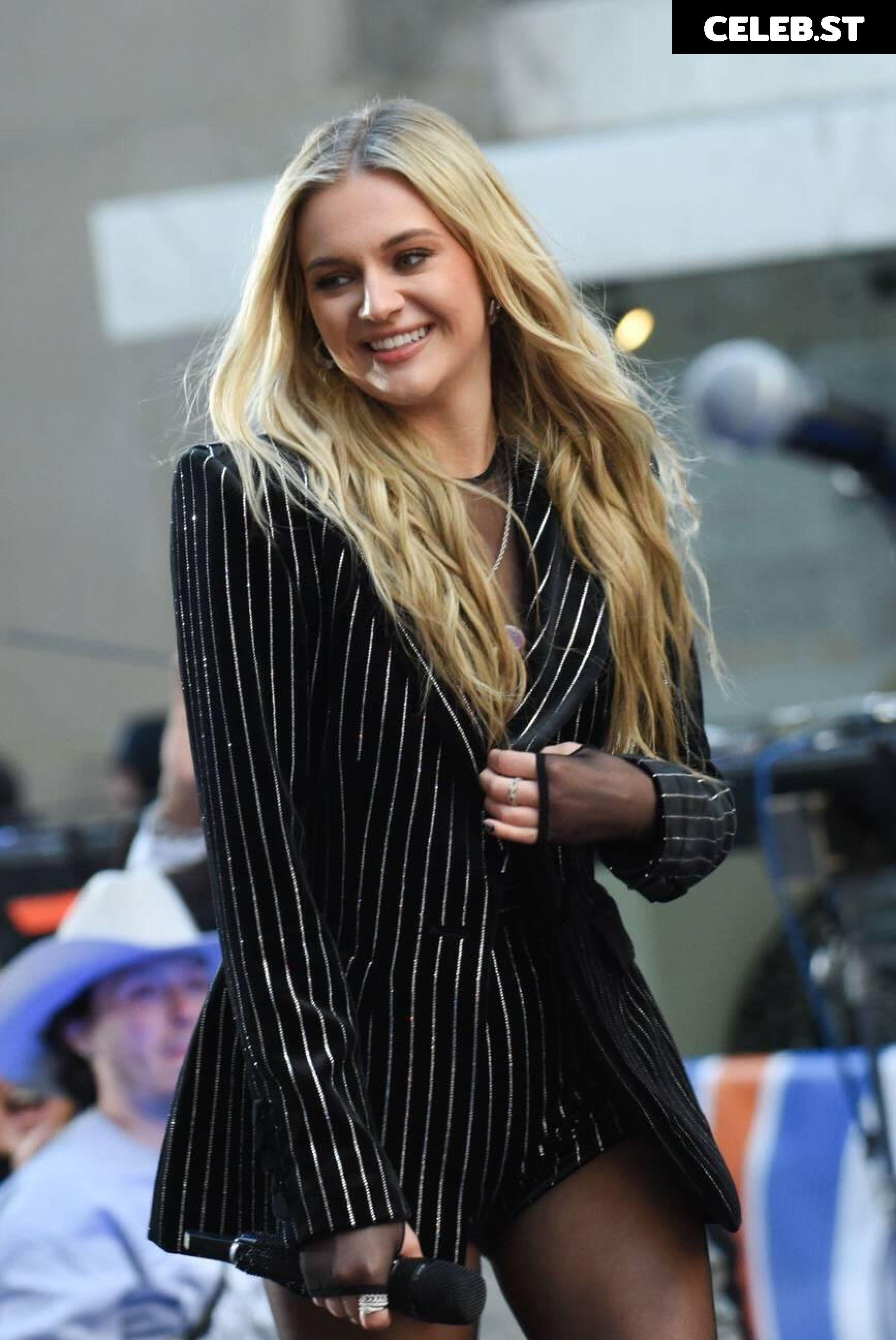 Kelsea Ballerini Image 12340185