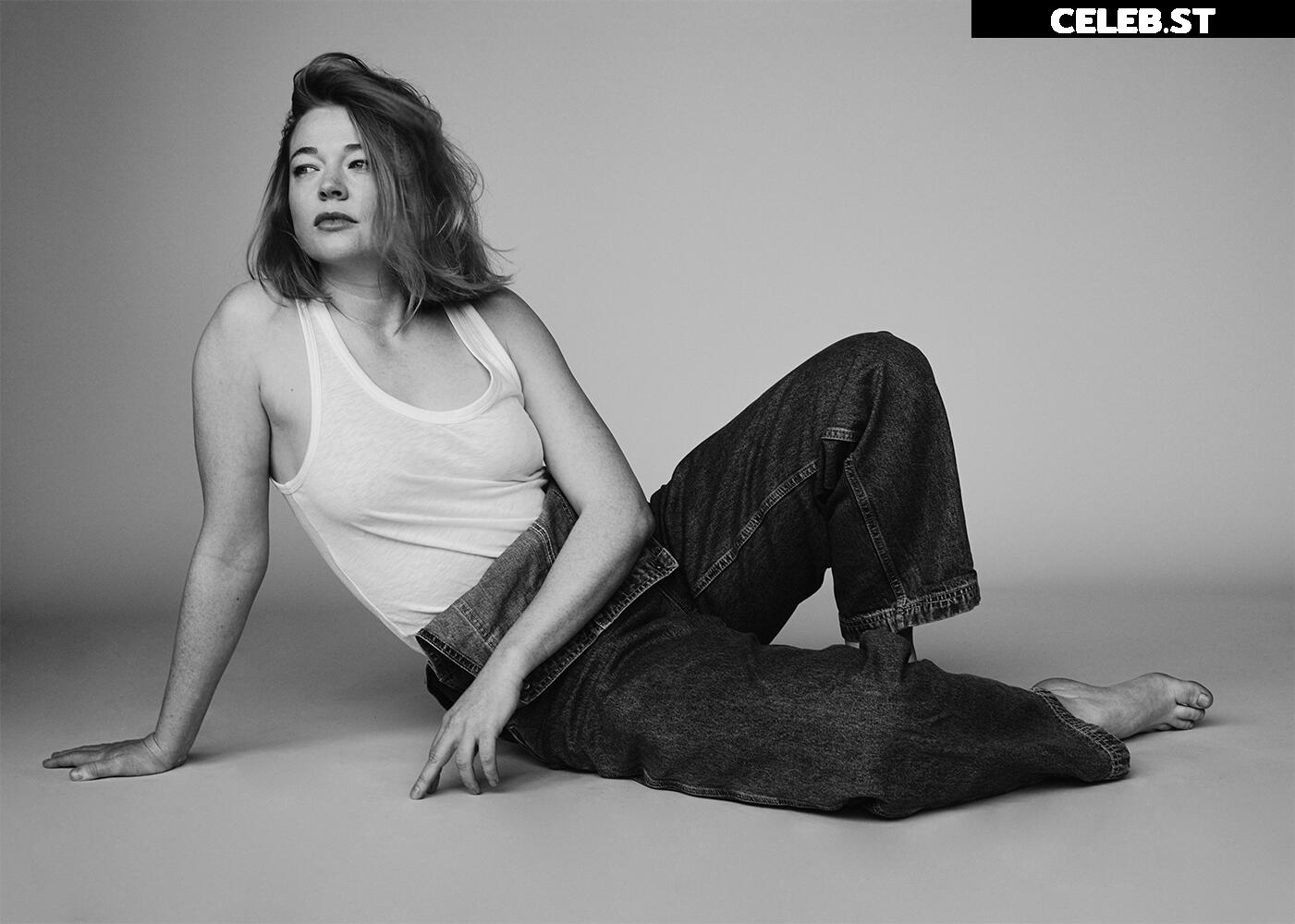 Sarah Snook Image 12340065