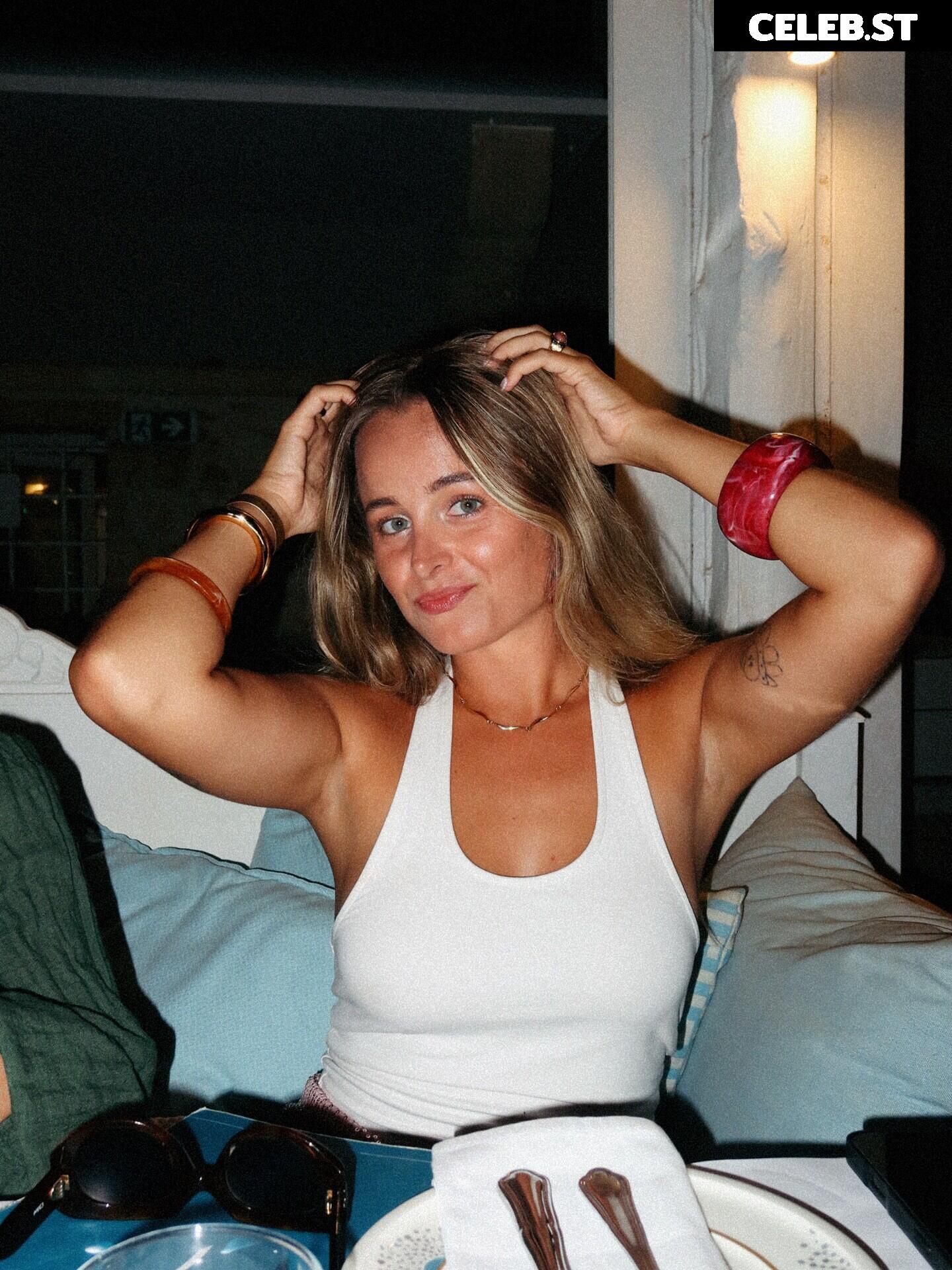 Camille LV / camille_lvqu Image 12315723