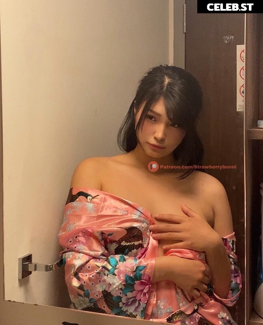 Karenxtran/Strawberry.bunni Image 12314404