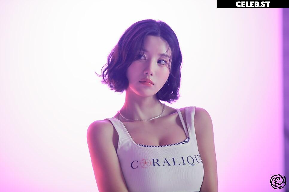 권은비 Kwon Eunbi / Kwon Eun-bi Image 12310529