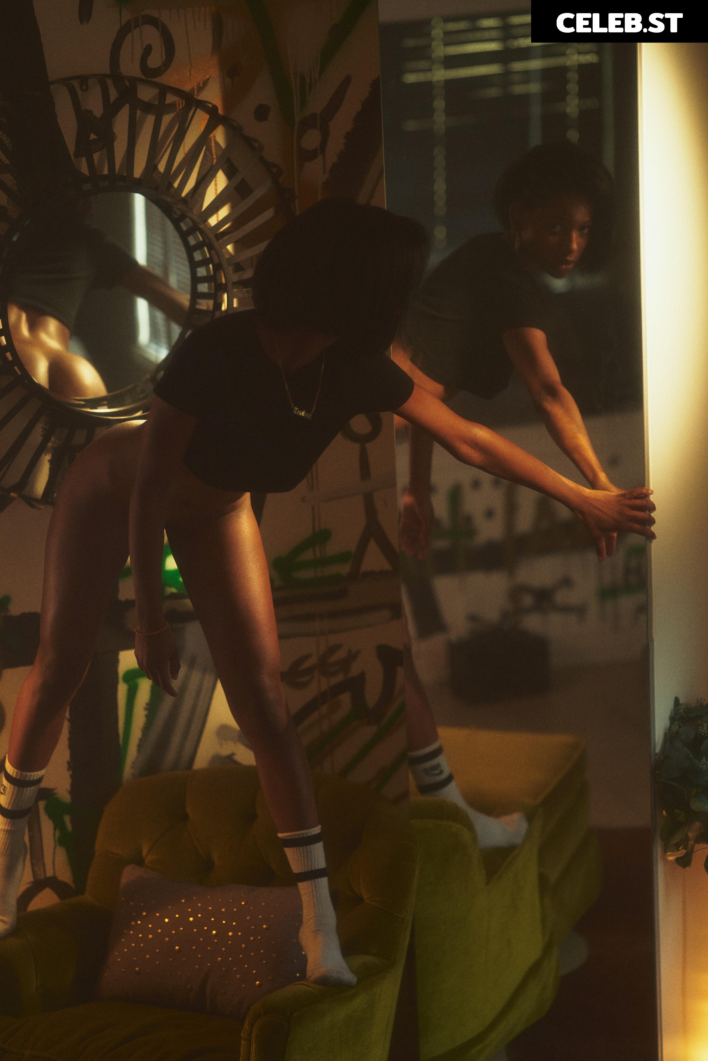 Luci Lane / luciislane / heregoesluci / theregoeslucii Image 12313756