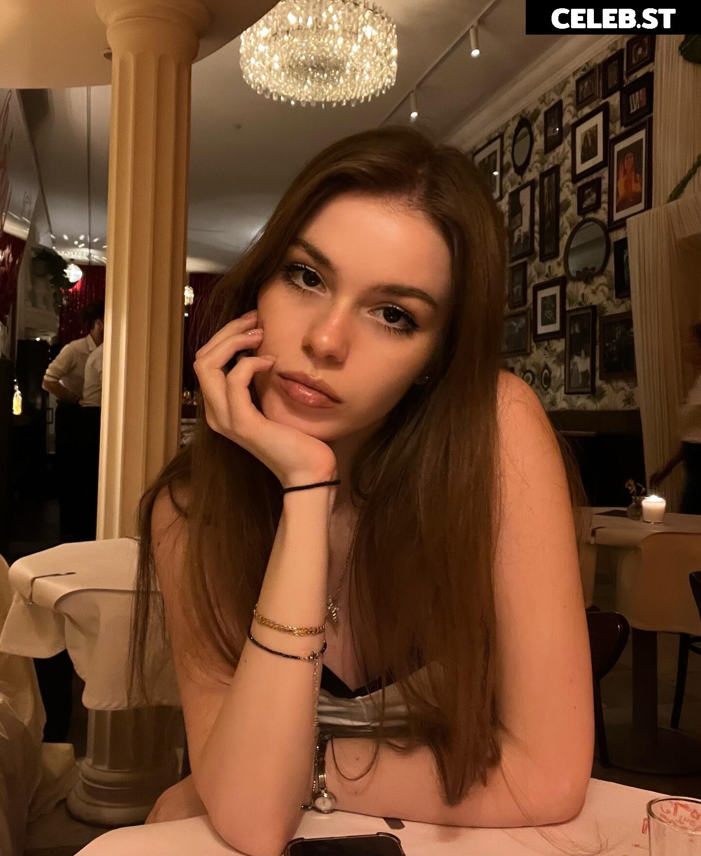 sosihue / nesosihue Image 12313116