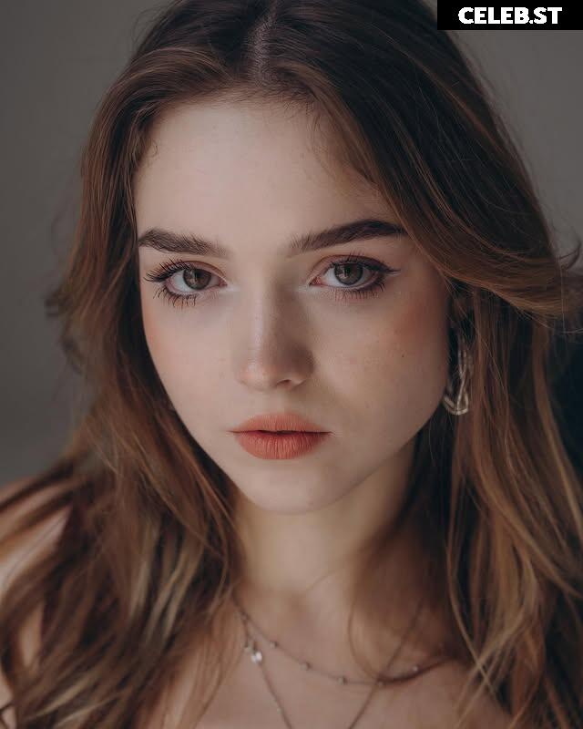 yuliana_peters.l Image 12312407