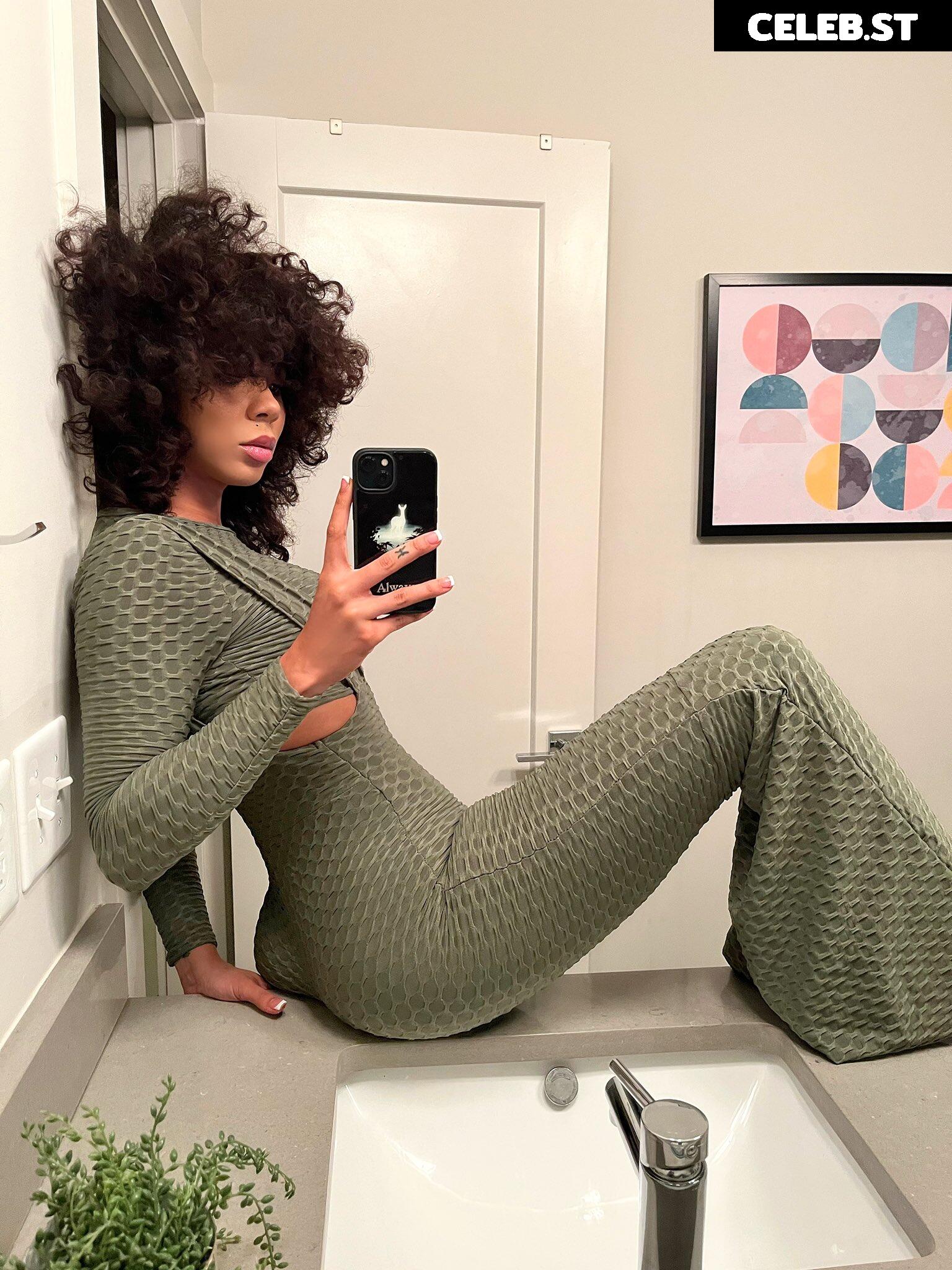 Brittany Renner Image 12312224