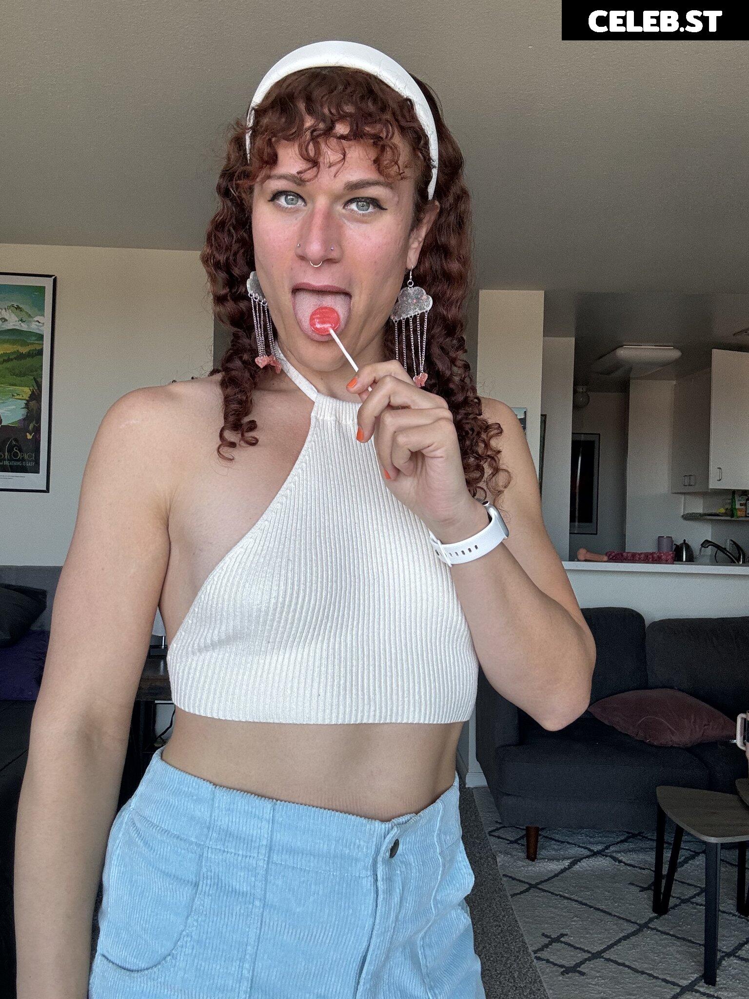 Lilly Tino/Lilly Contino Image 12328885