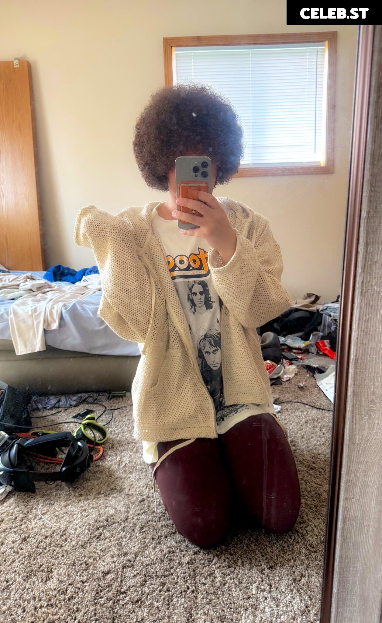 ArtsyVRC Image 12328578