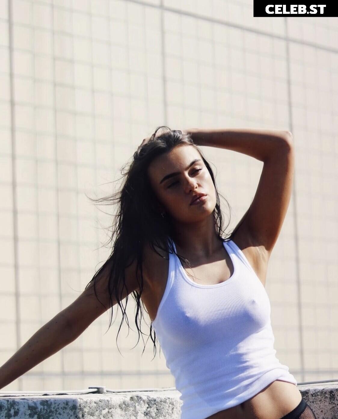 Emily May Hope Image 12325080