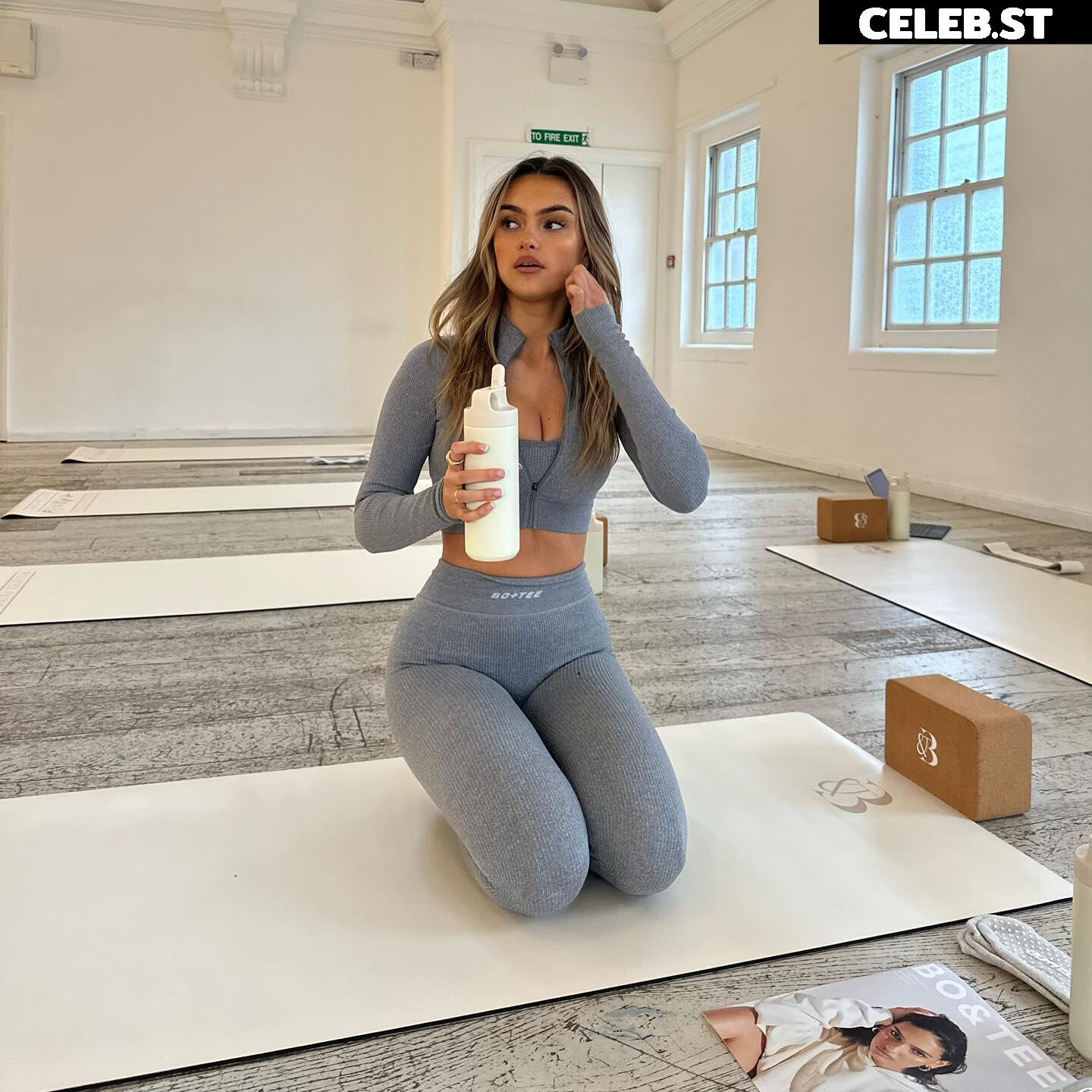 Emily May Hope Image 12325029