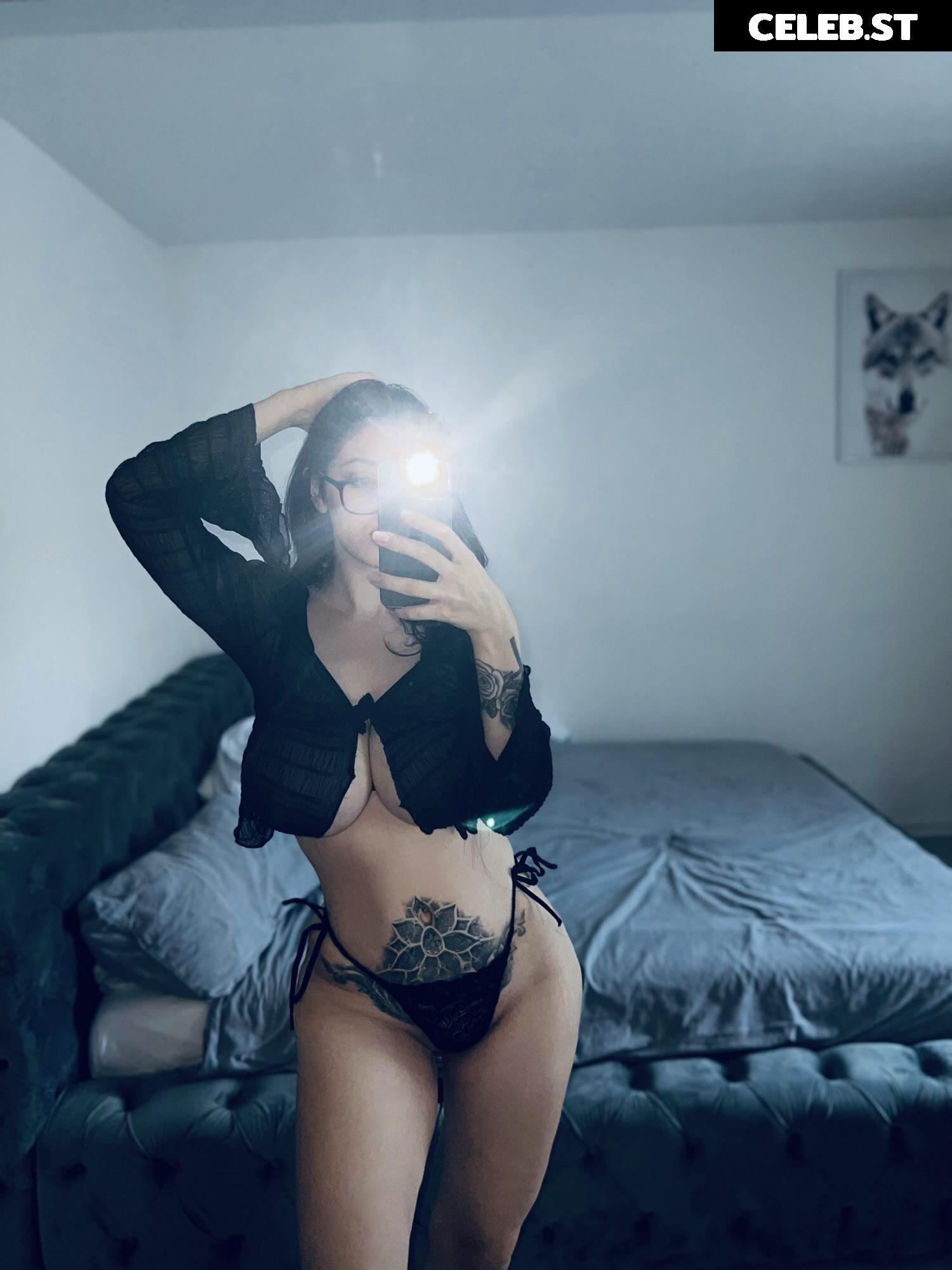 MilkyNattii | anittanatasha | harleybenz Image 12326113