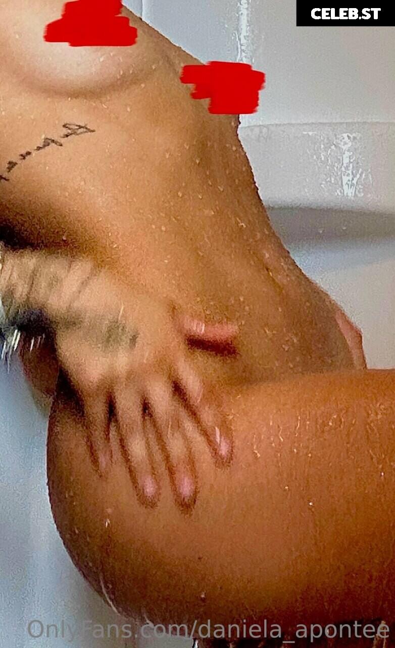 Daniela Aponte | danielaapontee Image 12326365